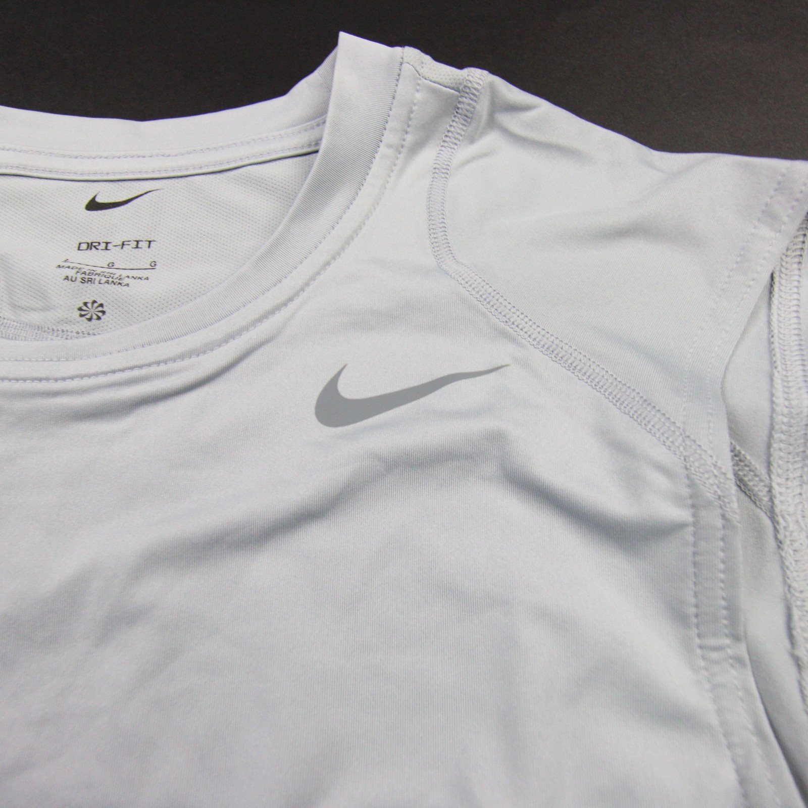 Nike Dri-Fit Sleeveless Shirt Men’s Light Gray New without Tags Multiple Sizes
