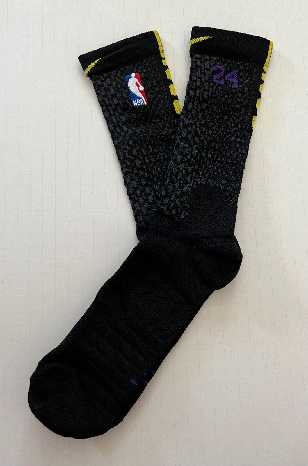 Nike NBA ELITE Crew Basketball Socks DRI-FIT Size Large. Many Designs & Colors