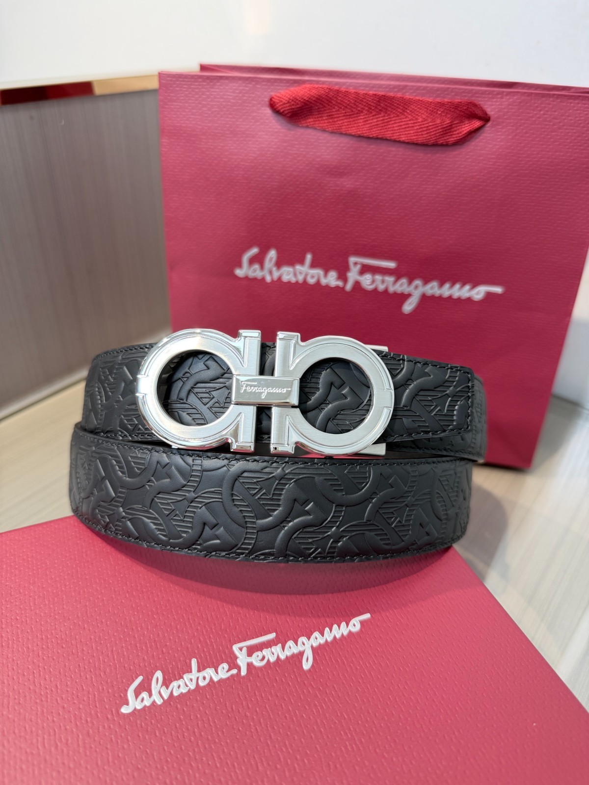 FERRAGAMO Black Gancini Monogram Leather Silver Buckle Belt Size 90 – 3,7 cm