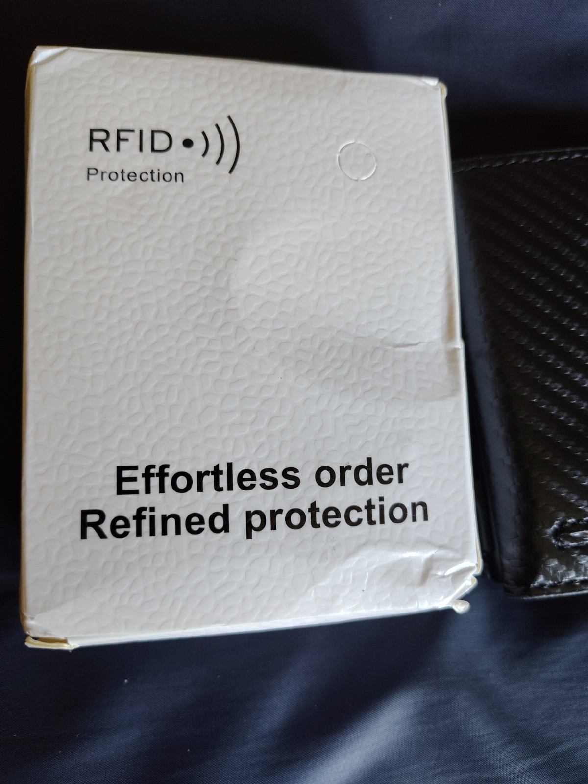 WOOVR RFID Blocking Slim Fold Card Wallet Black Men