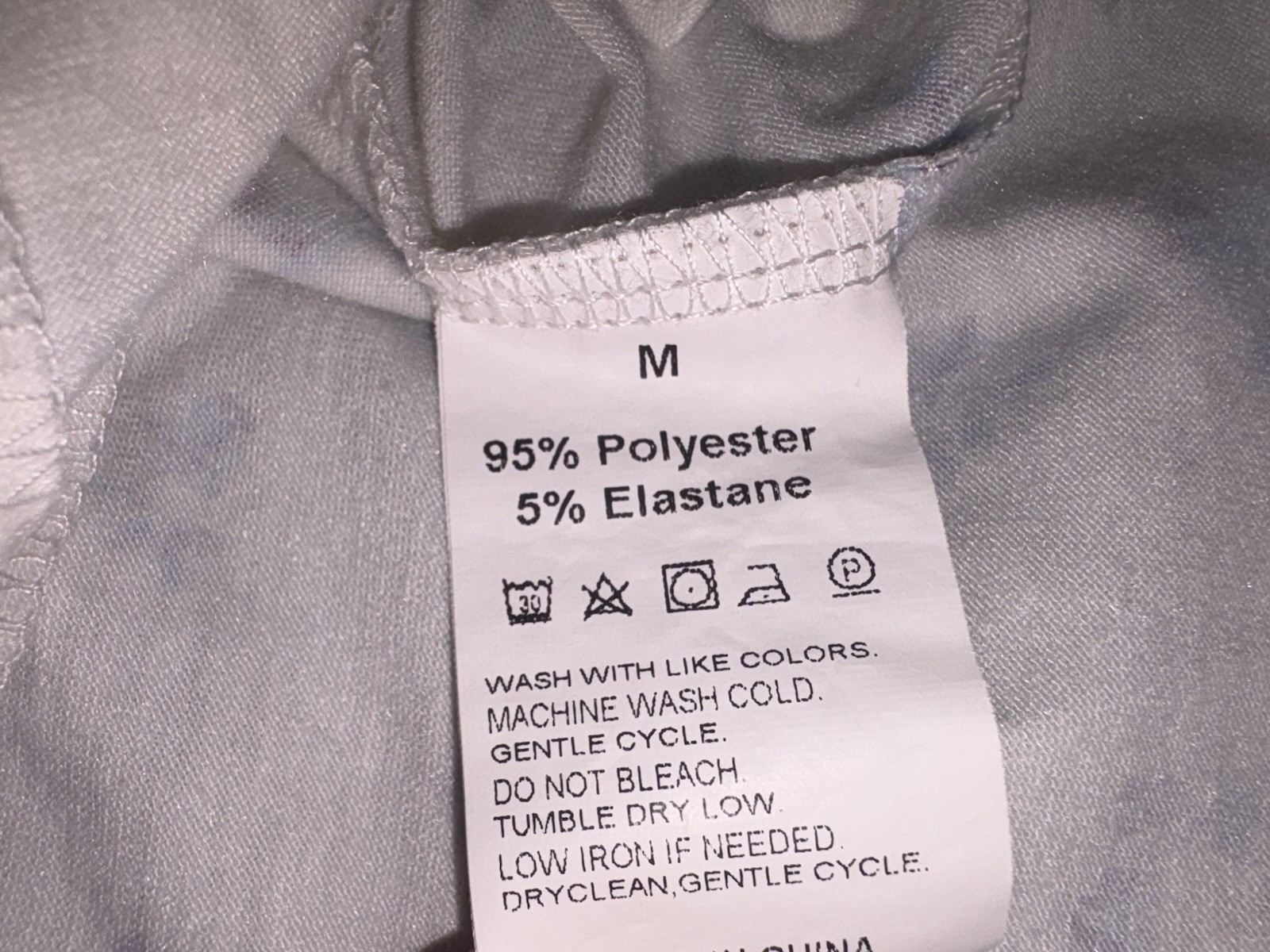 White Flower Shirt – Medium (USED)