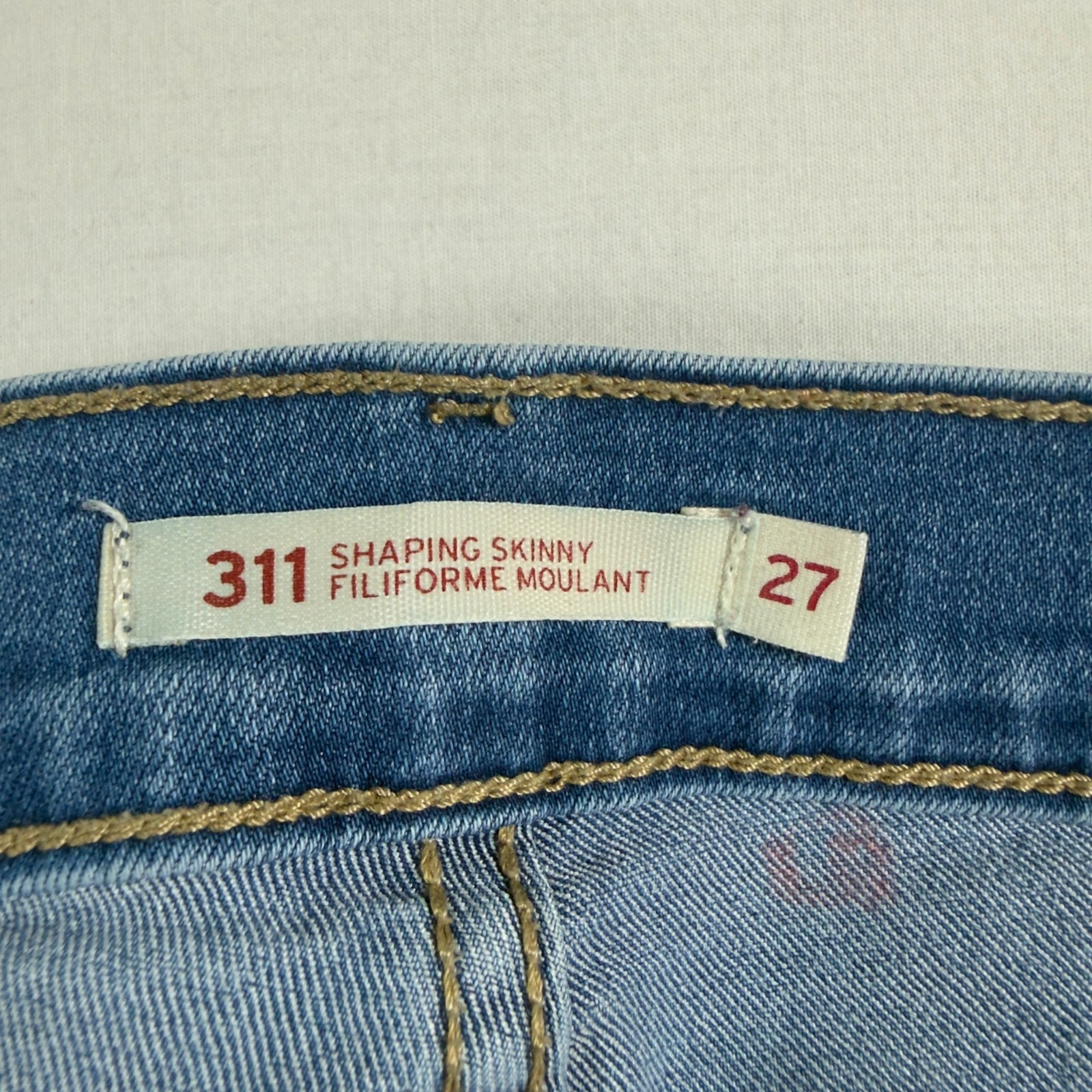 Levi’s 311 Skinny Medium Light Wash Jeans Womens 27 Mid Rise Zipper fly