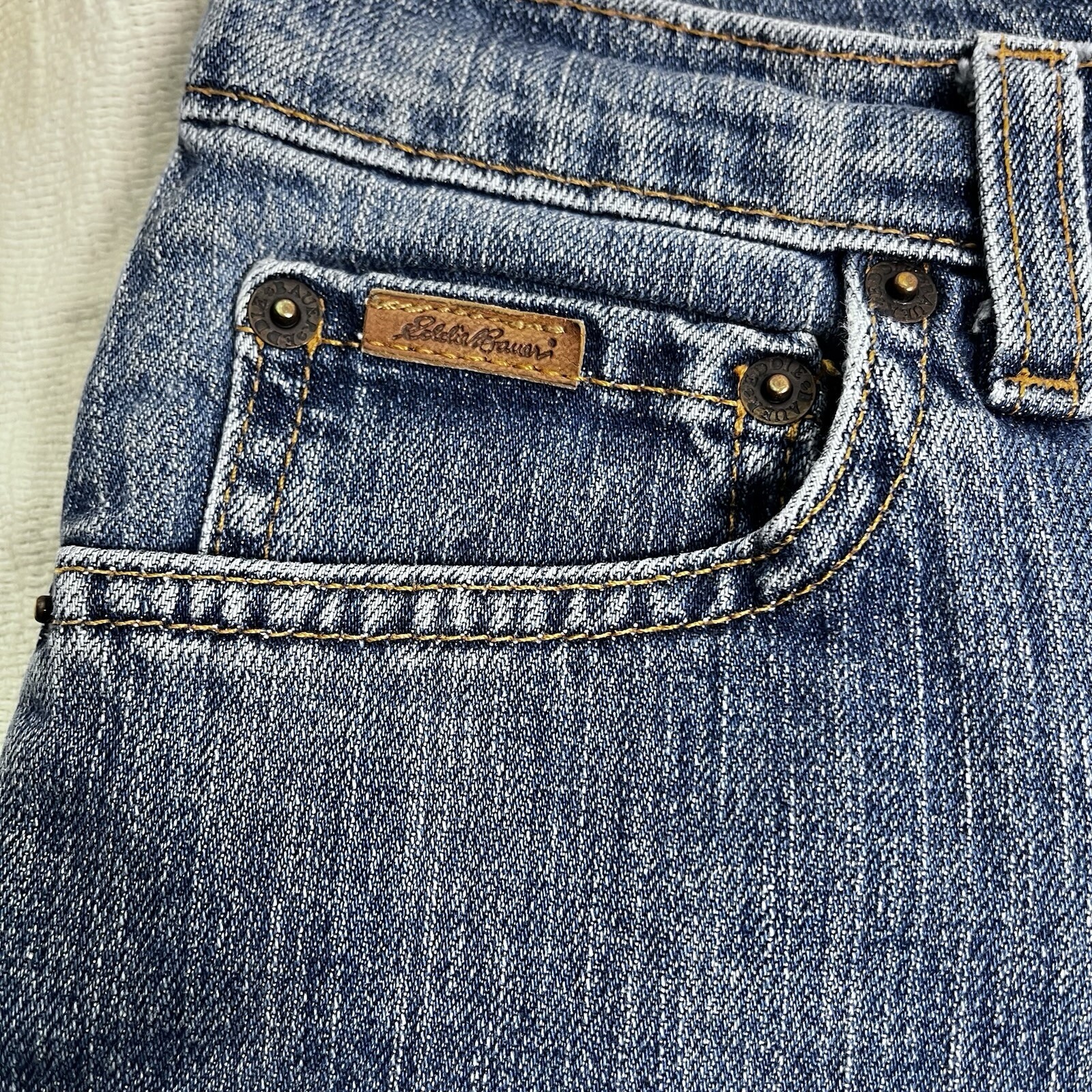 Eddie Bauer Natural Fit Jeans Women’s Size 12 Straight Leg Cotton Blend Denim