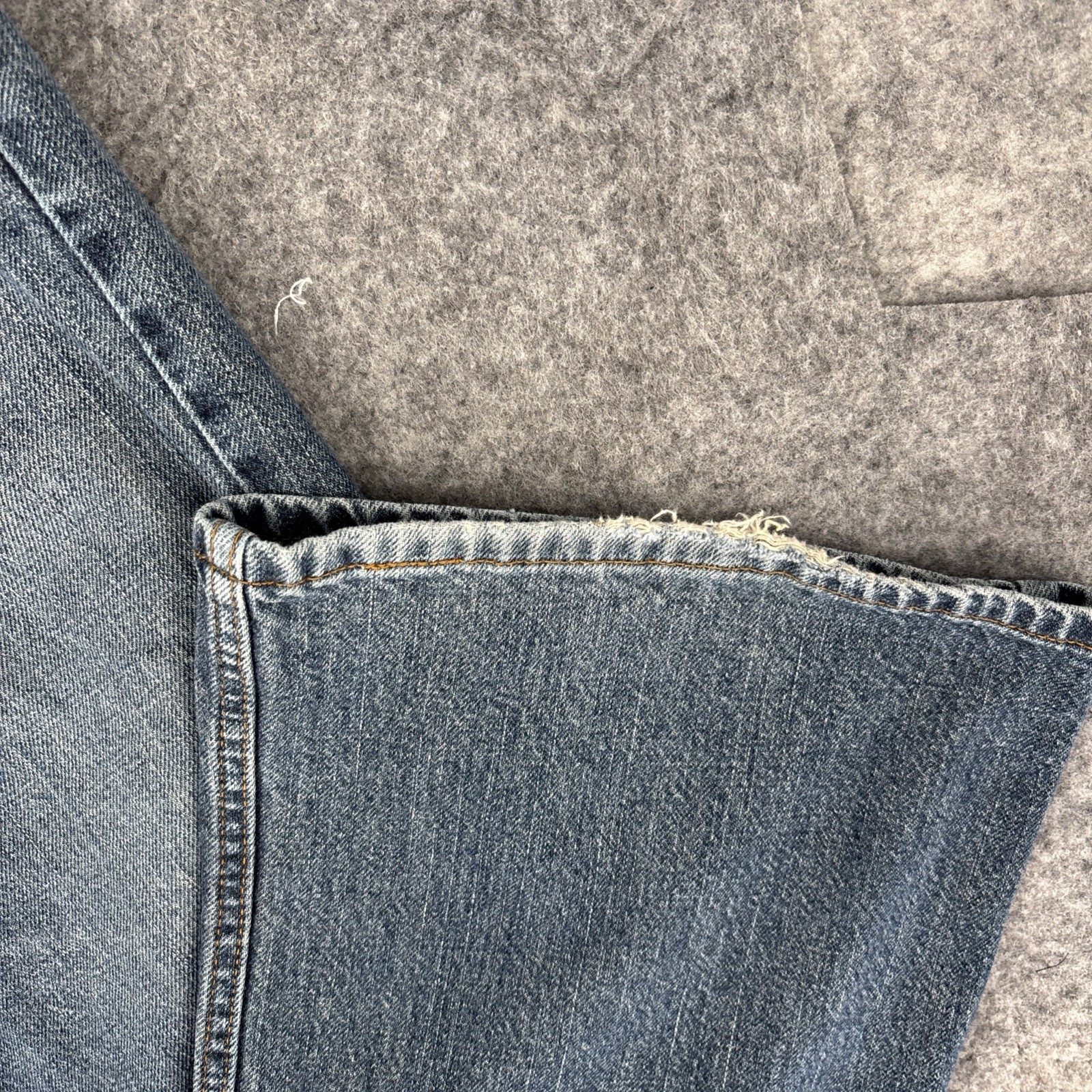 Levis’ Jeans Men’s 36 Loose Bootcut 567 Blue Vintage Button Fly 36×27
