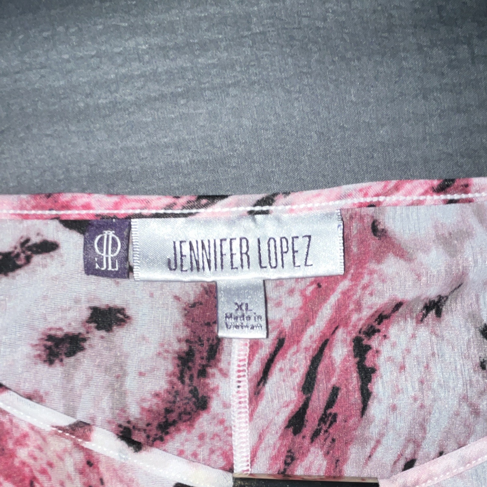 Jennifer Lopez Pink White Black Abstract Pullover V-Neck 3/4 Sleeve Blouse XL