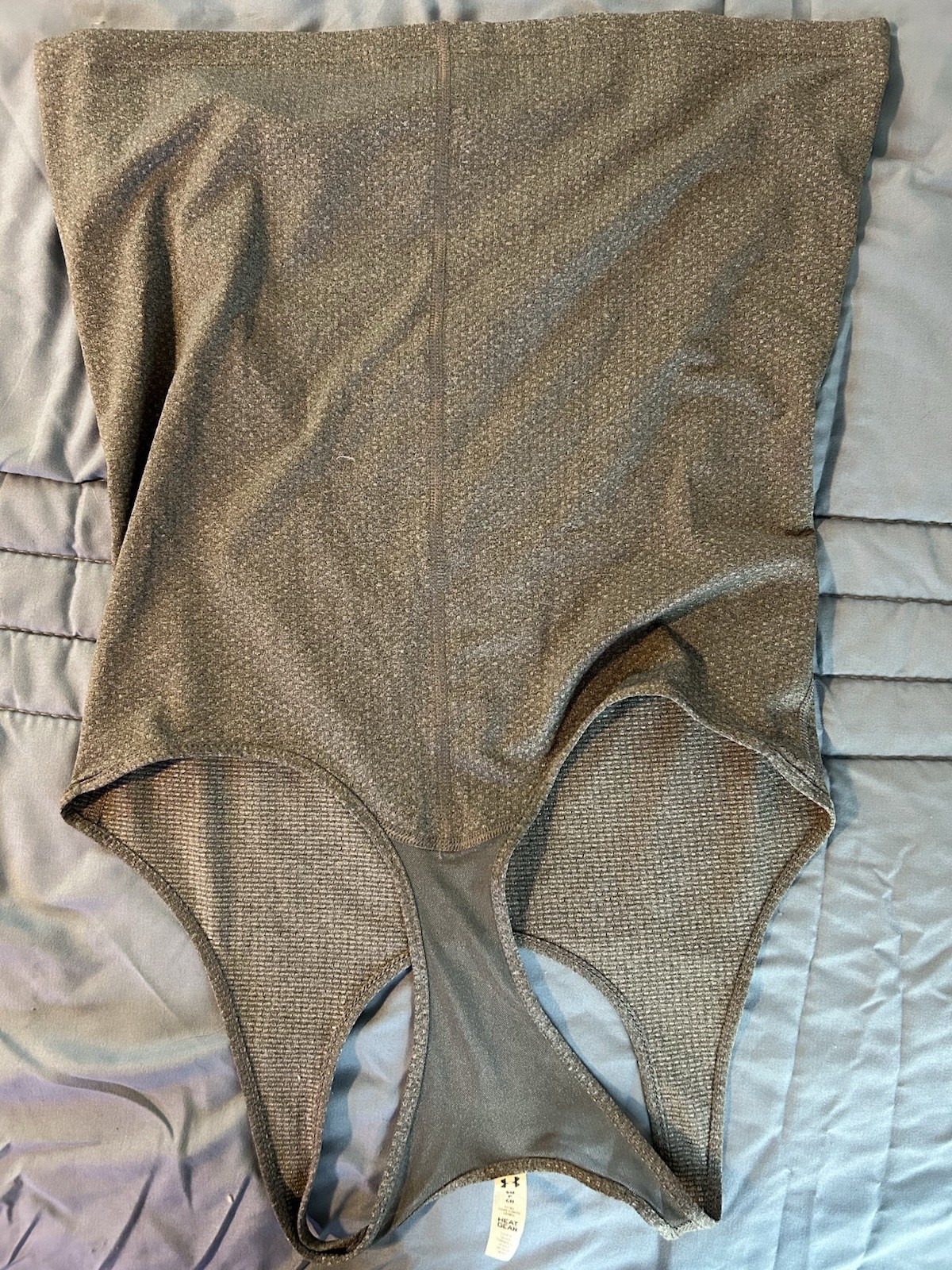 Under Armour Women’s Gray Bodysuit Size S Moderate Compression Stretch Logo