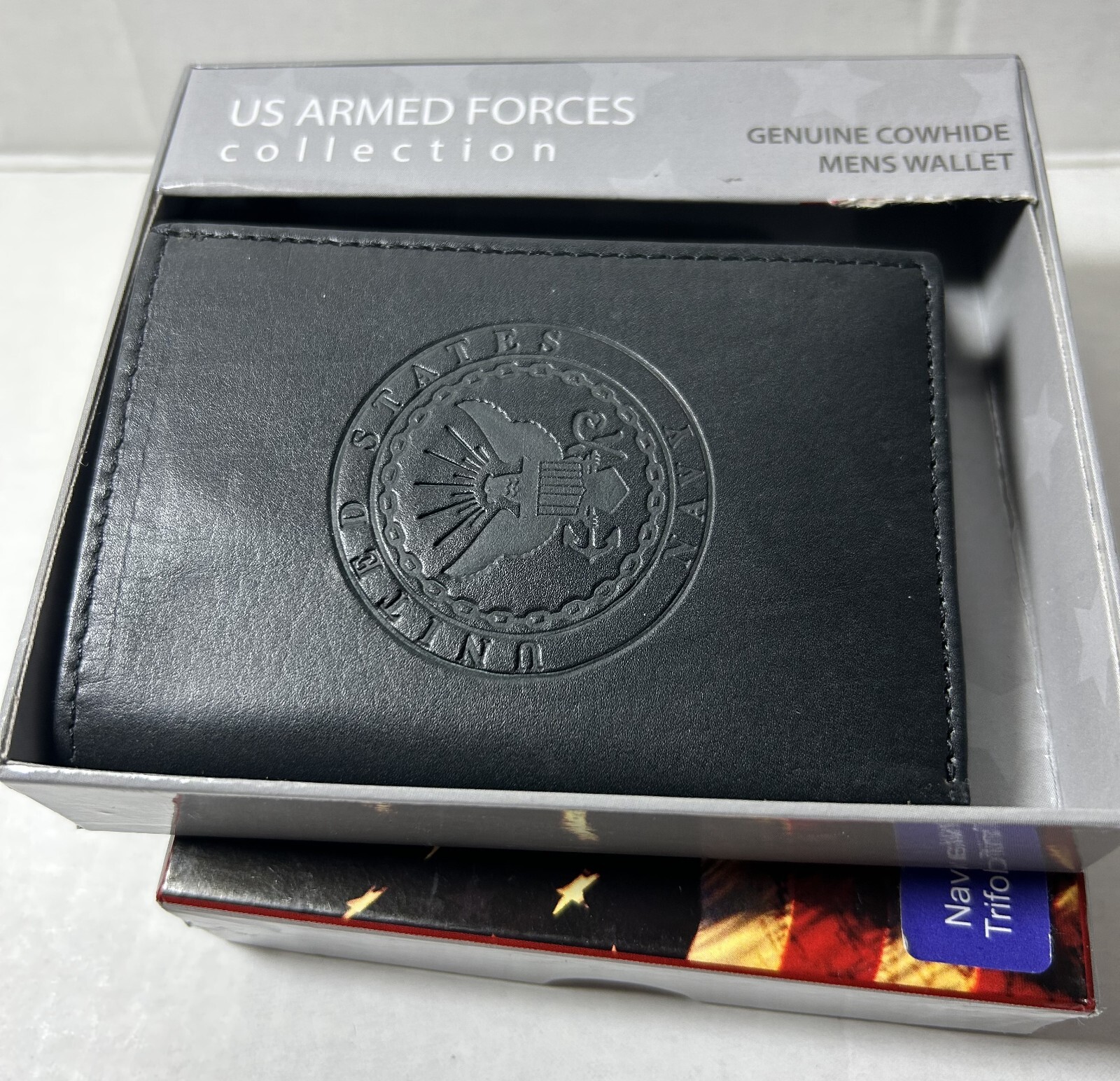 U.S Navy cowhide leather men trifold wallet black embossed New in box