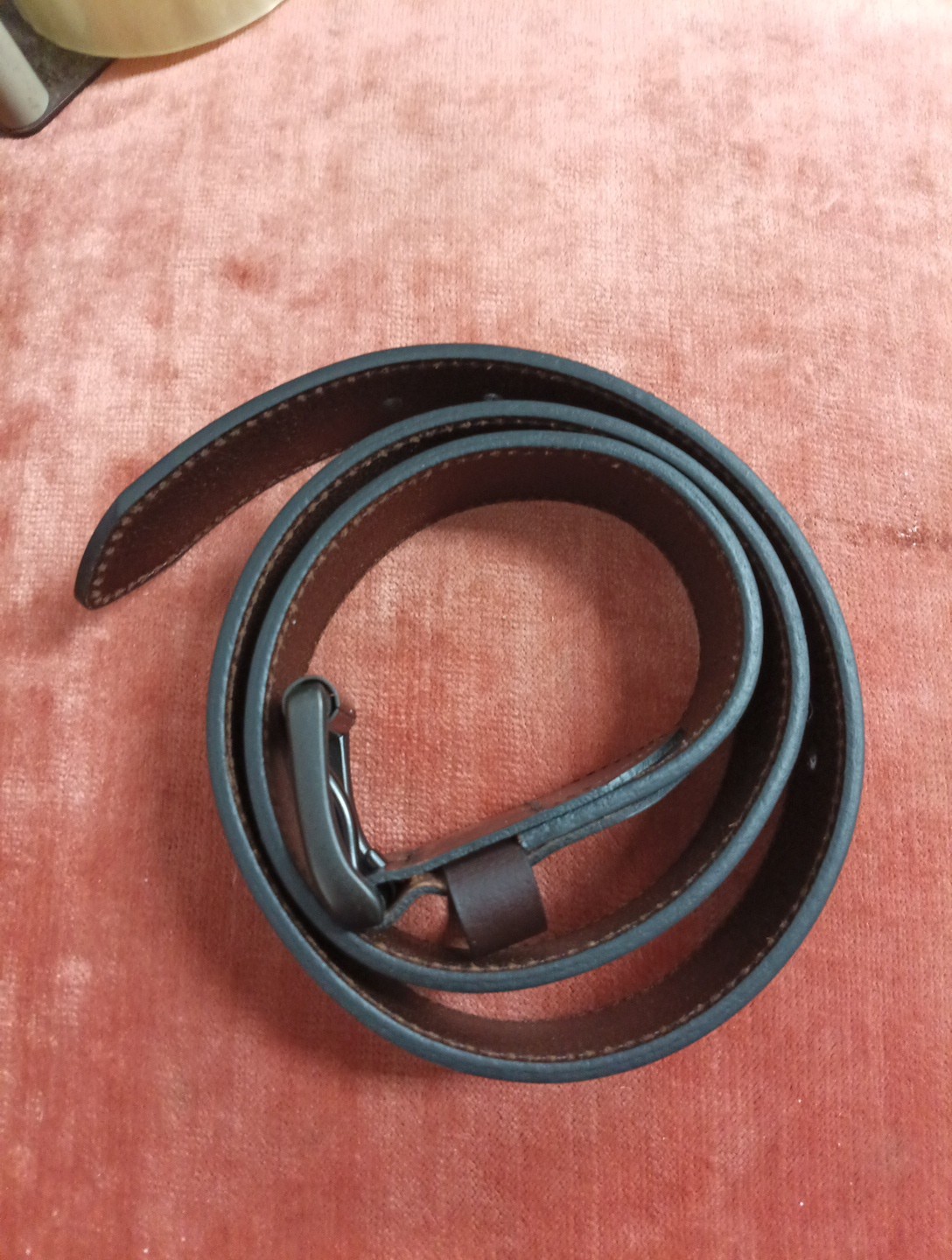 Levi’s Synthetic Leather Belt – – Men’s Size 42-44 Large XL