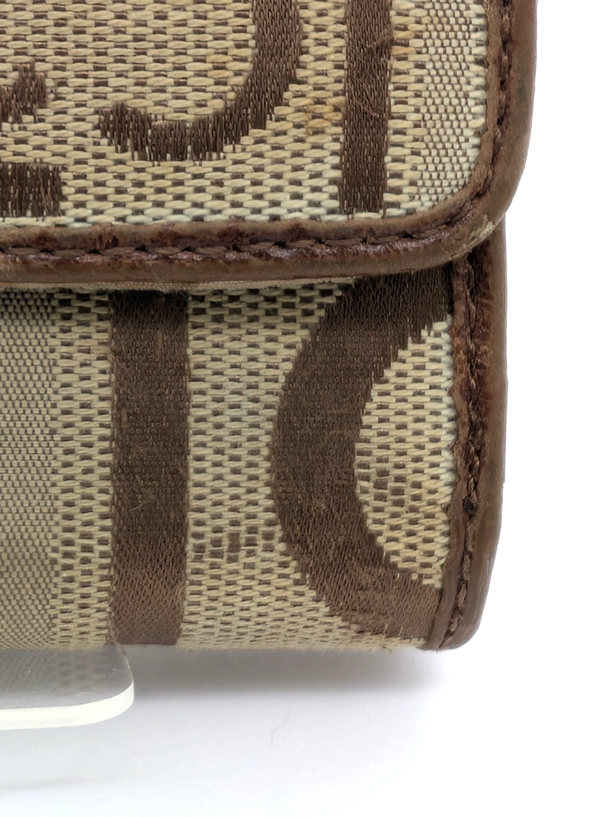 Liz Claiborne Wallet Trifold Brown Monogram Vintage – Some Wear and Tear as Show