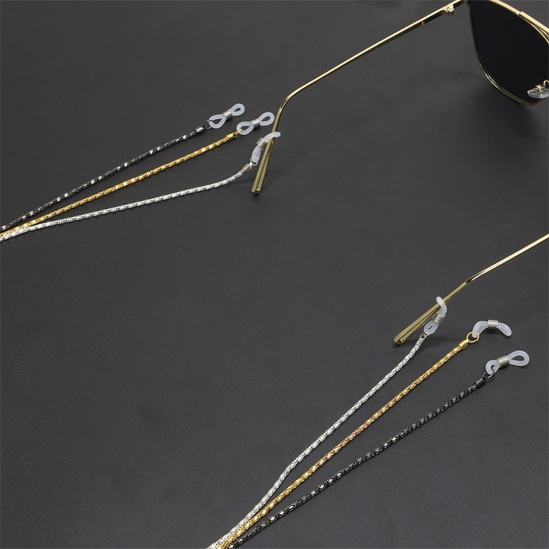 Hollow Chain Chain Glasses Metal Glasses Walking Accessories Color Optional