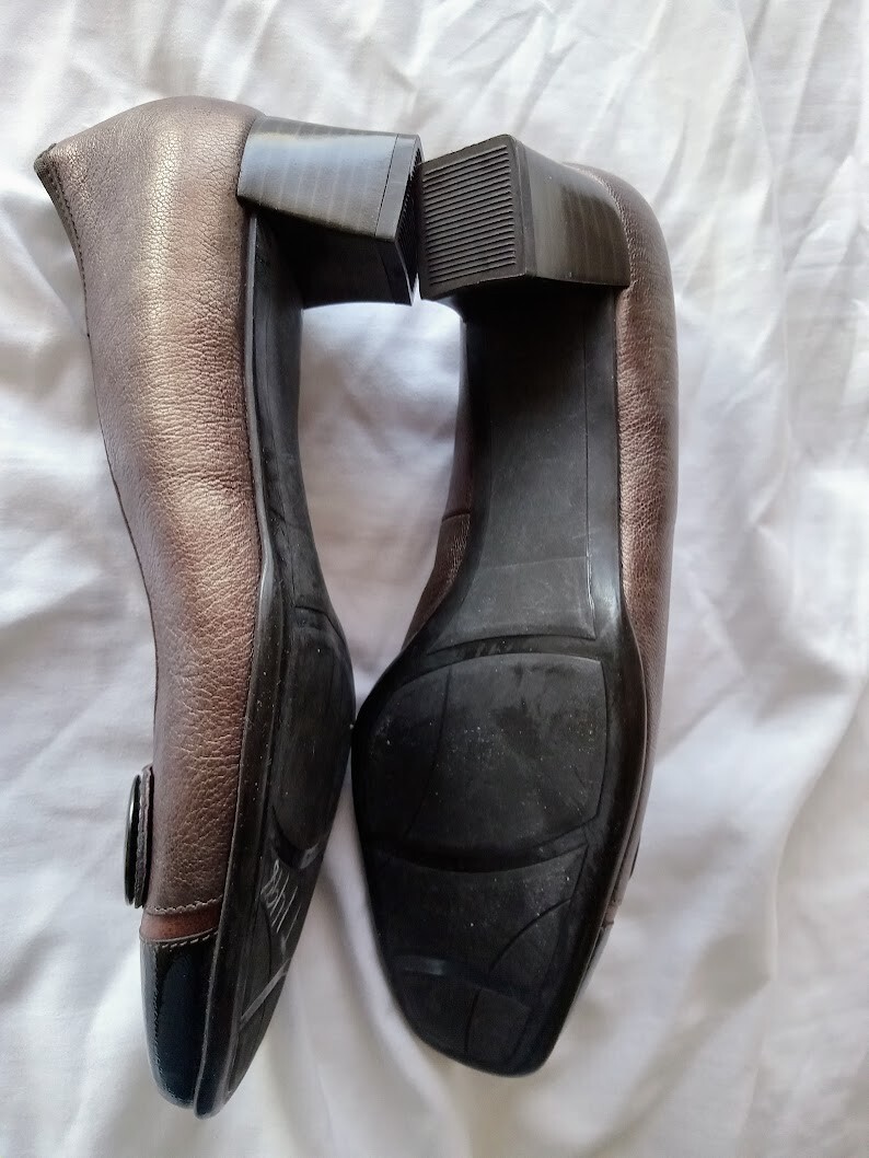 Theresia M. Women Dress Shoes, Gundi Gray Faux Leather Size US 7