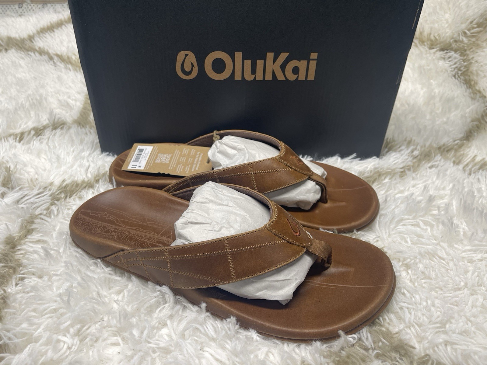 *NWT*Olukai Men’s Size 11 Hokule’a Kia Flip Flop Beach Outdoor Sandals -Tan $140