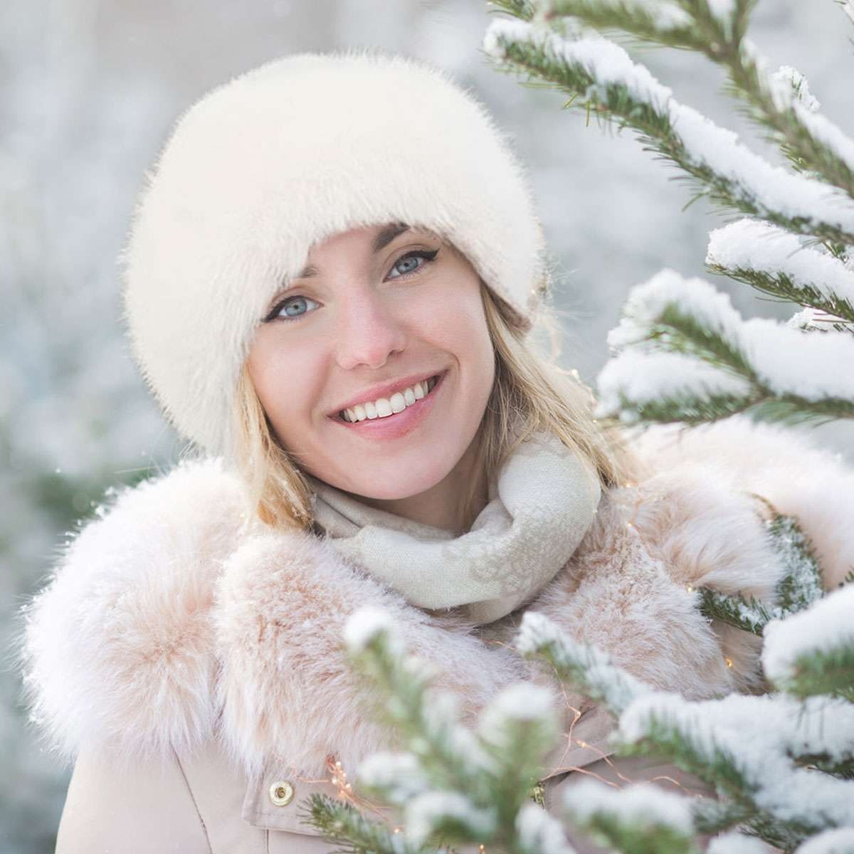 Winter Thickened Faux Fur Hat for Women Warm Plush Fluffy Outdoor Cap