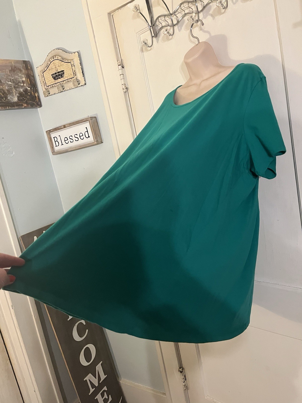 Roman’s Women’s T-Shirt Size 26 / 28 (Roman’s Sz 2X) Green, 100% Cotton