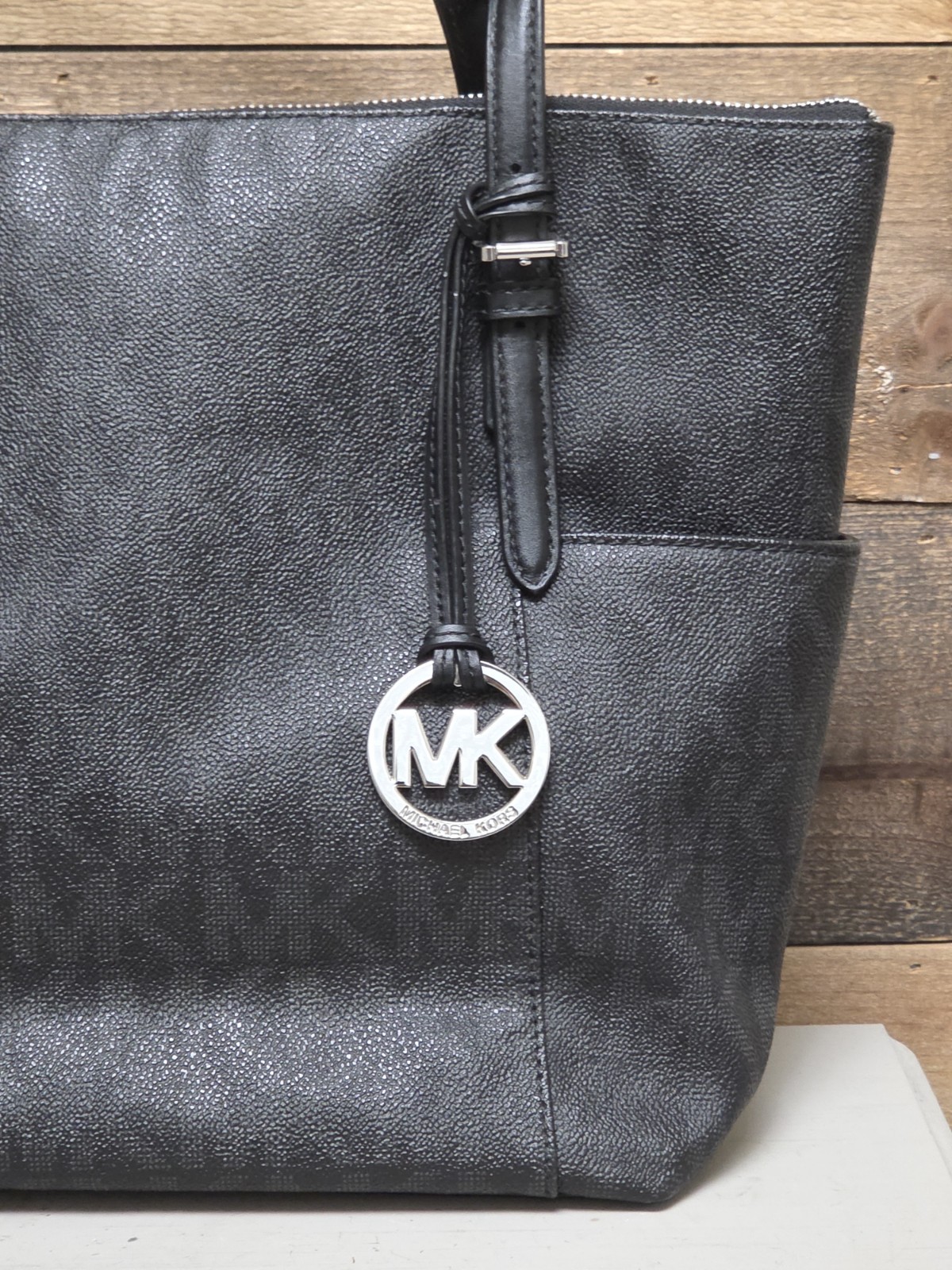 Michael Kors Jet Set Black Tote Bag Purse Tote Women’s Bag