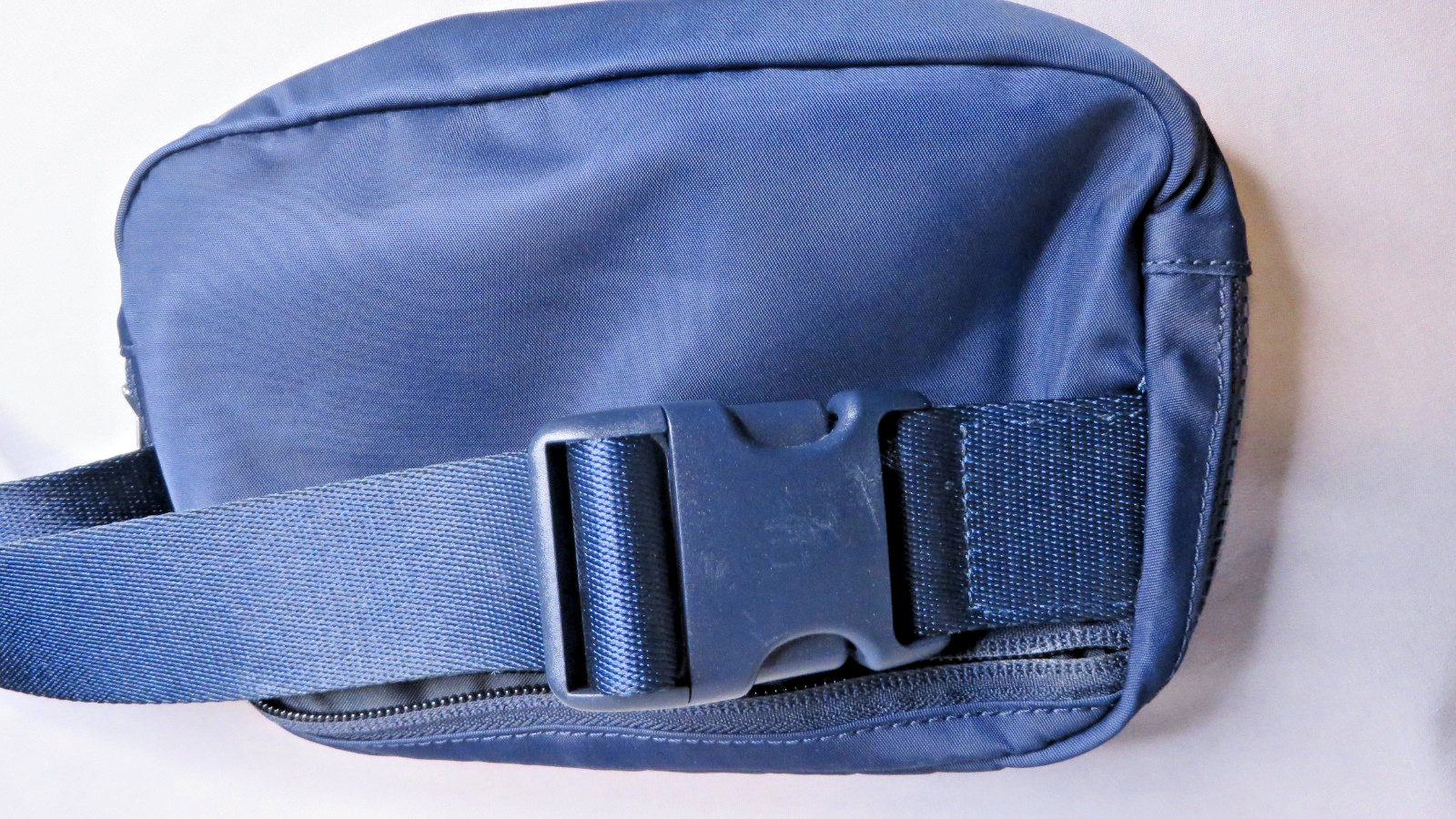 Lululemon Everywhere Belt Bag 1L Dark Blue with Silver Hardware