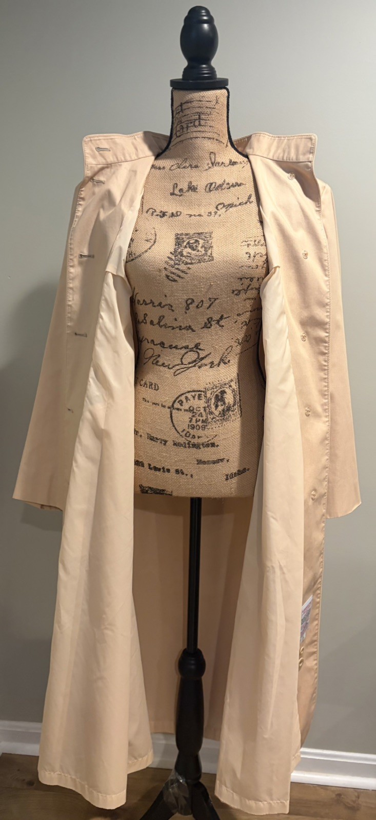 Vintage 70s/80s London Fog Single Breasted Trench Coat with Belt – Sz 12