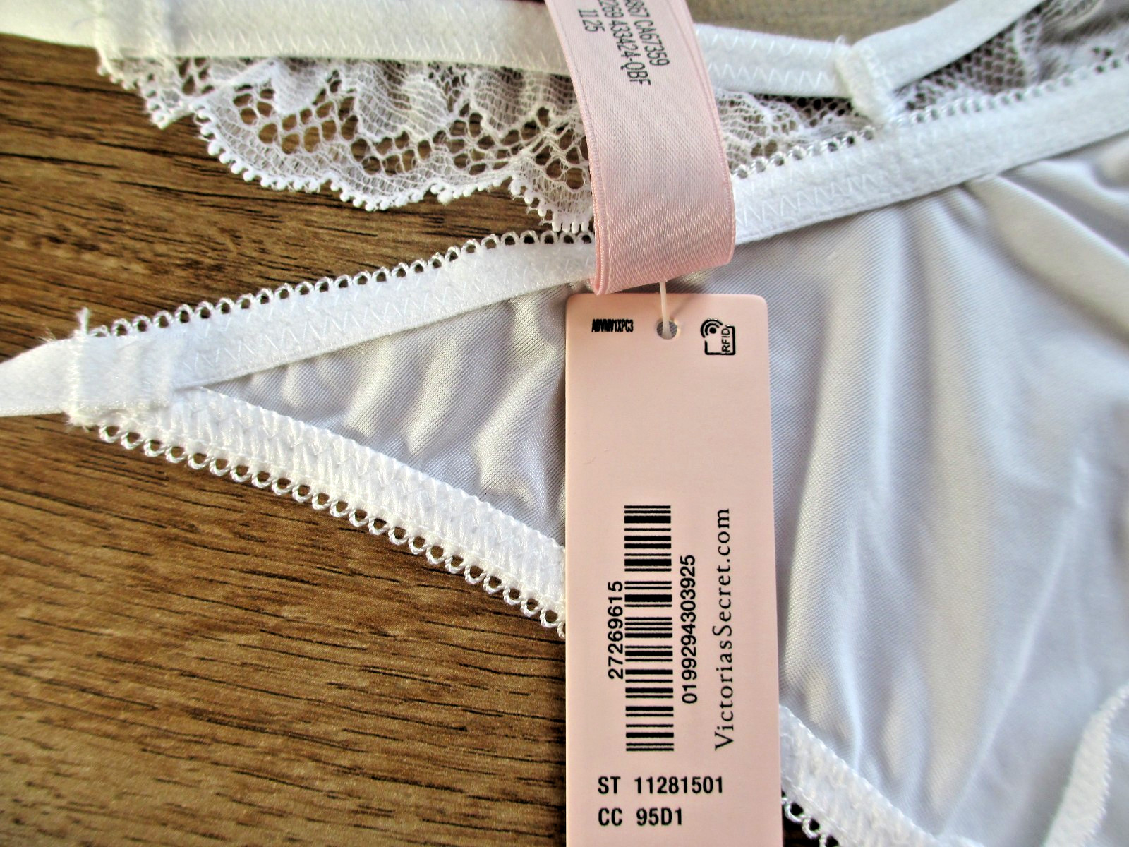 VICTORIA’S SECRET VERY SEXY V-String Thong Panty S M L XL White Cutout Strappy