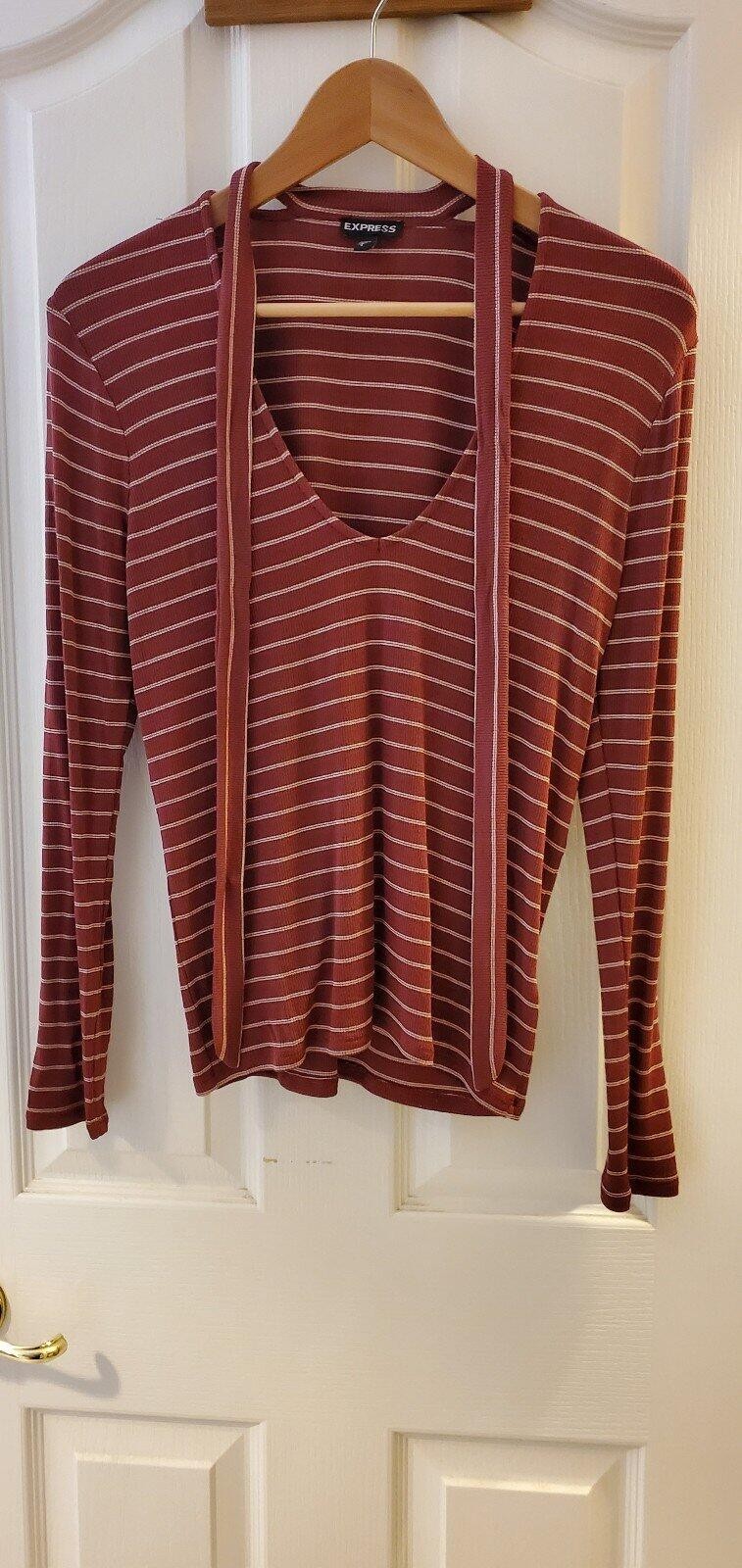 Express Blouse Long Sleeve – L – Maroon Striped