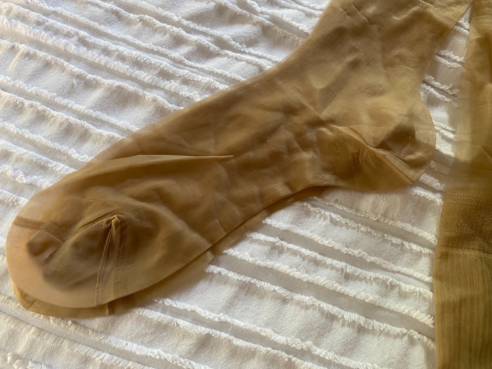 VINTAGE 1950s NUDE SHEER Toe Ribbed Thigh-High Stockings Pantihose 15 Denier