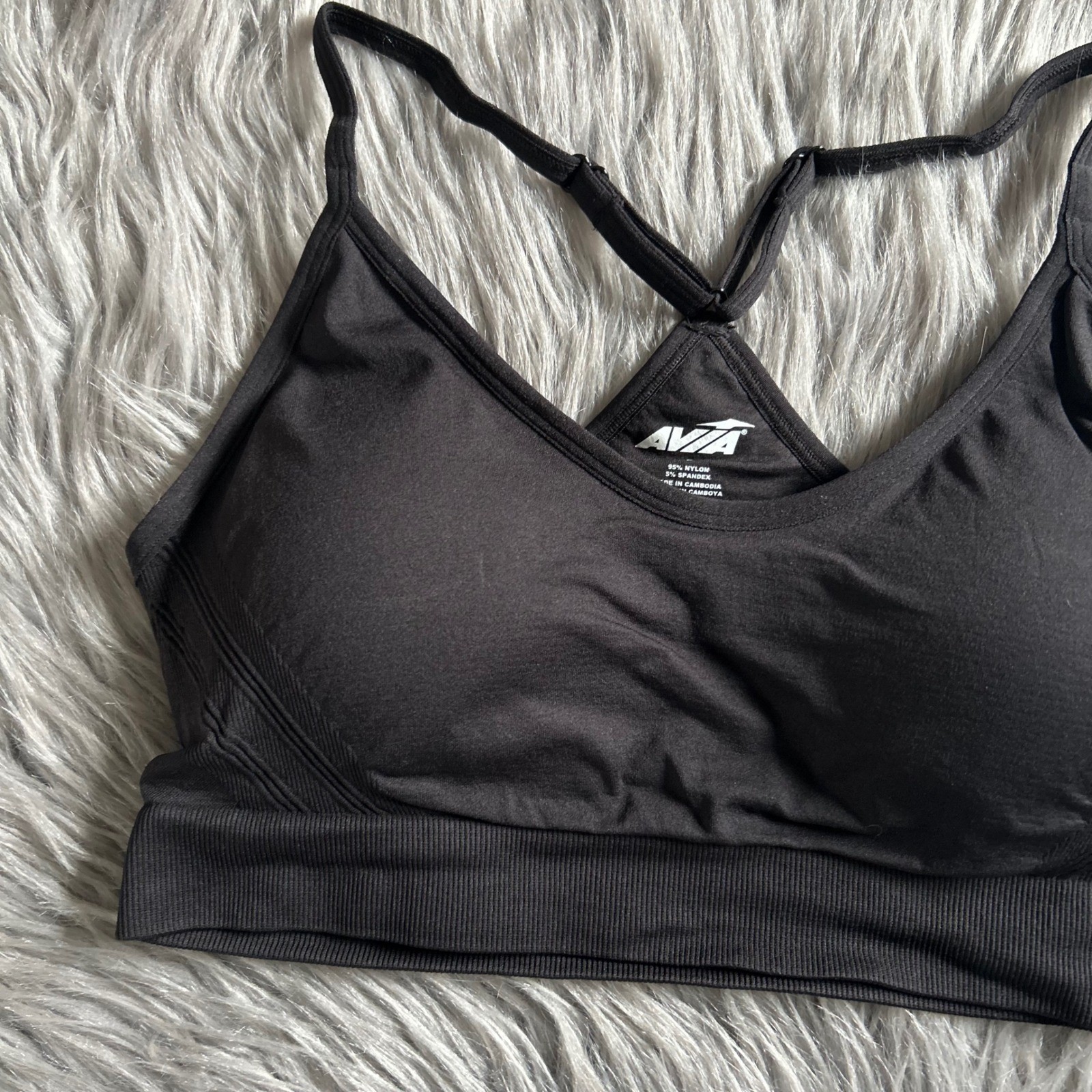 Avia Seamless Wireless Sports Bra Womens Size Large Black Low Support Breathable