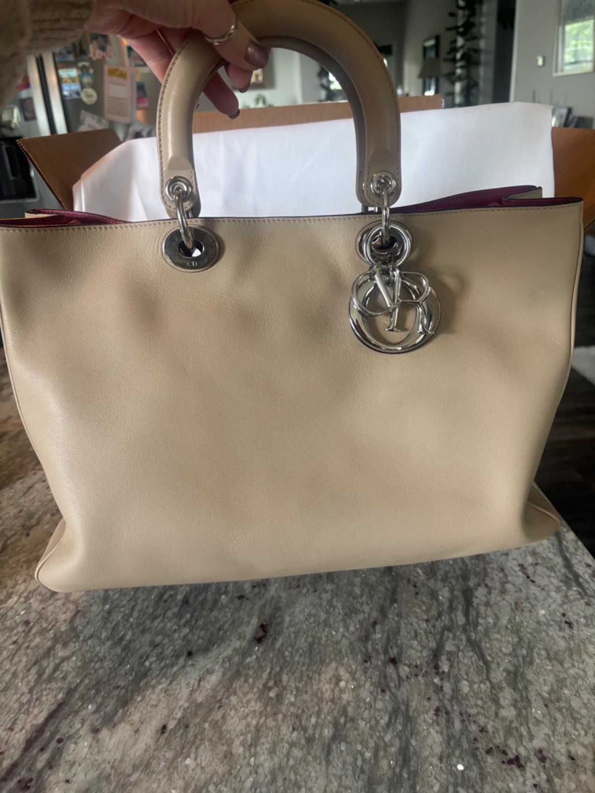 Authentic CHRISTIAN DIOR Diormissimo Tote Beige Taupe Fuchsia Interior