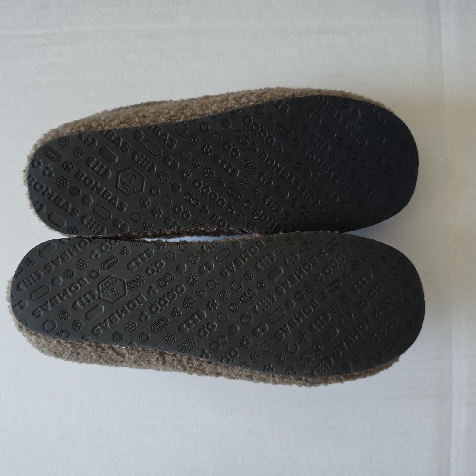 Bombas – Sunday Slipper – Fleece/Sherpa – Slip-On – Size 8 – Mushroom