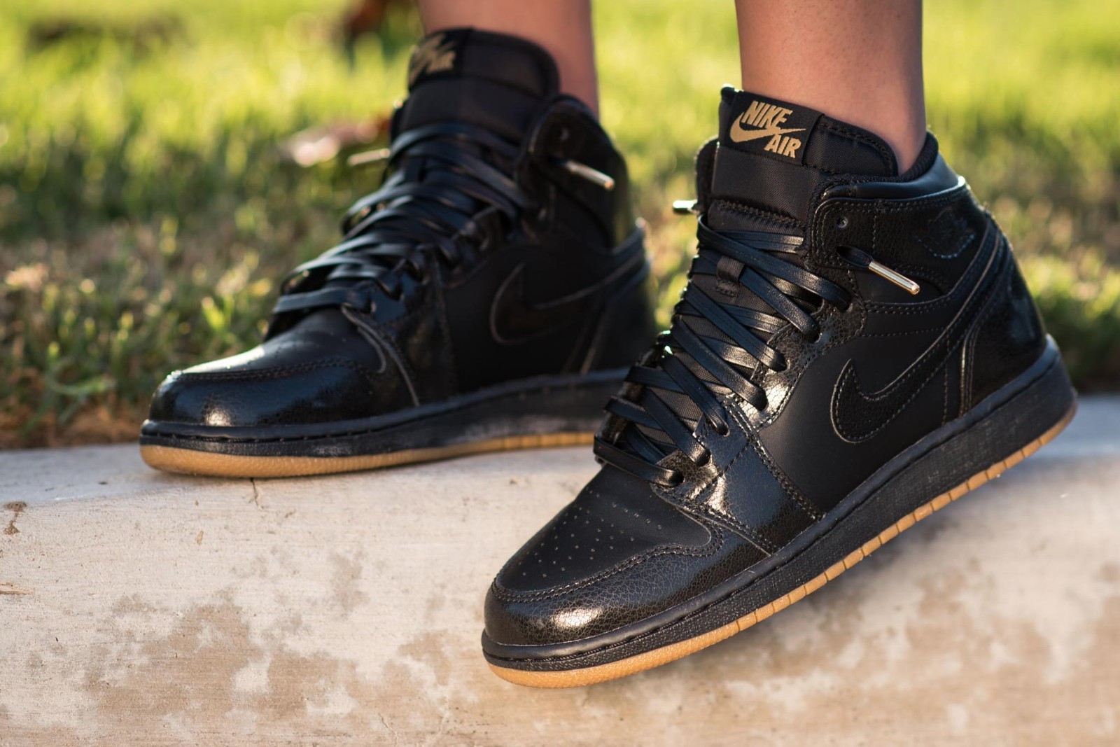 LitLaces – Luxury Leather Shoelaces Metal Aglet Tips | Jordan 1 | Balenciaga