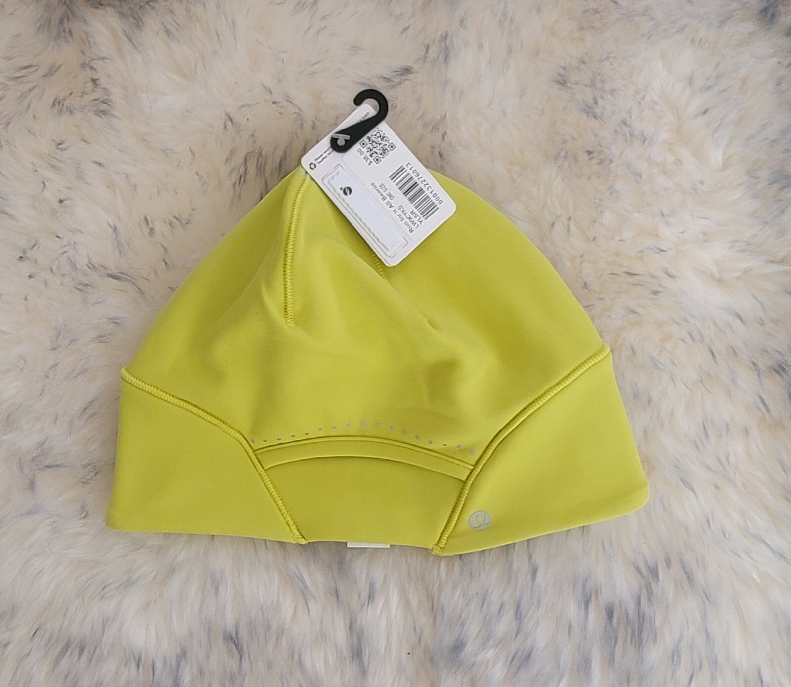NWT LULULEMON RUNNING HAT BEANIE WOMEN’S YELLOW SERPENTINE OS LOGO $38.00