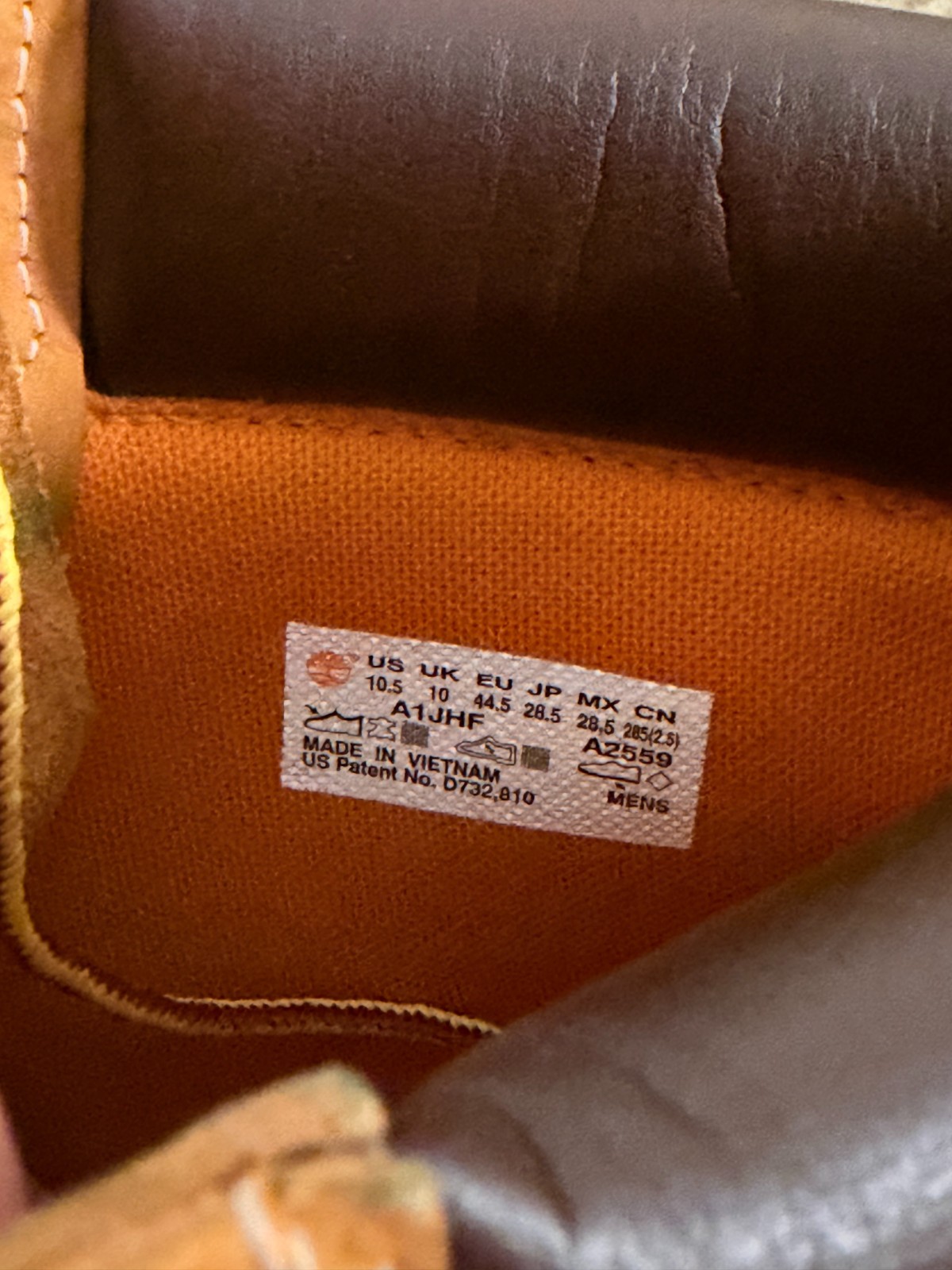 Timberland Premium Waterproof Boots for Men – Wheat – Size 10.5 – Used No Box