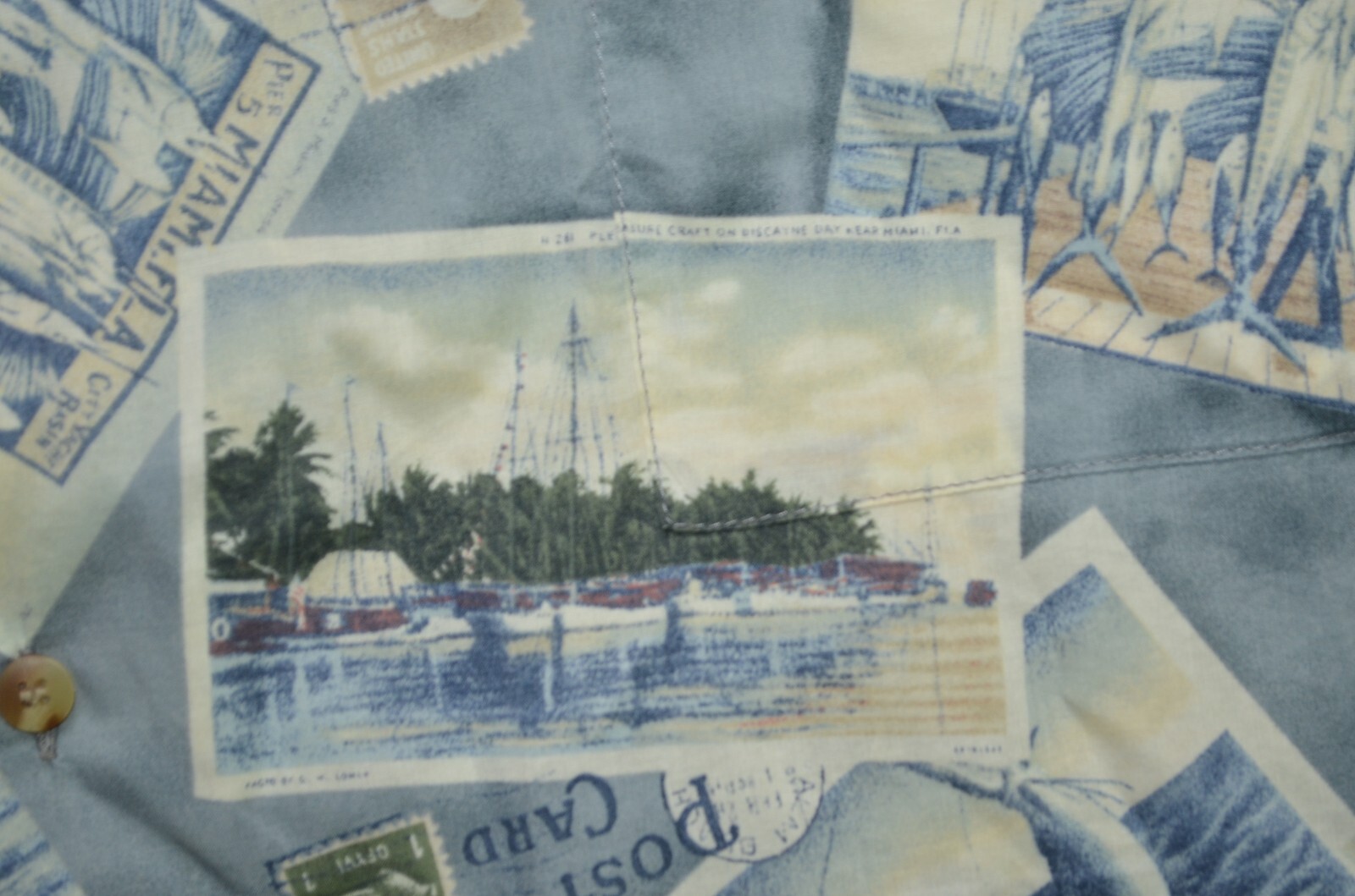 Kahala Hawaiian Islands Shirt Mens XL Fish Boats Postcards Print Cotton Lawn