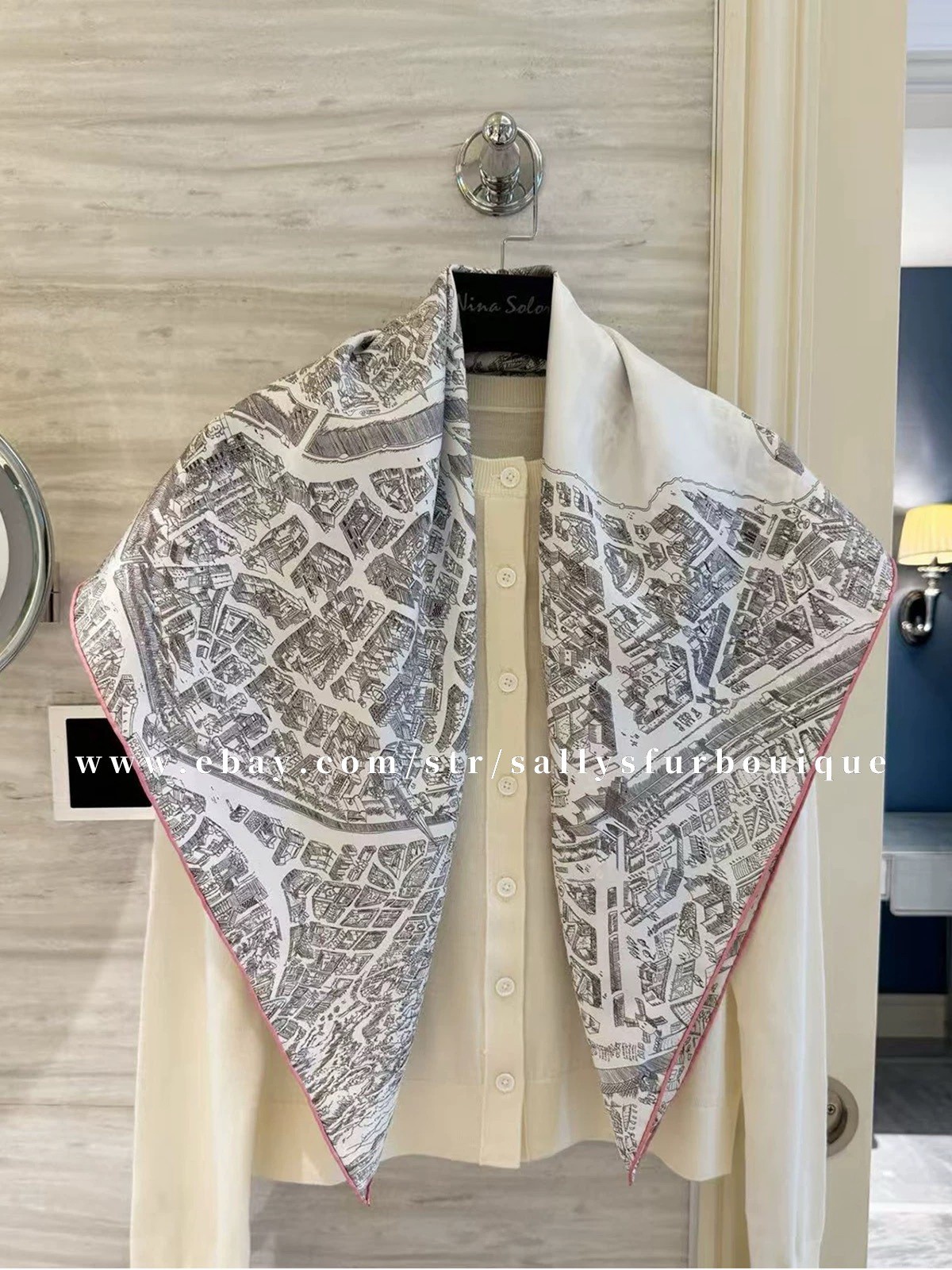 Sallys 18 Momme Twill Silk Horse City Print Wrap Scarf Double Face Shawl 35″
