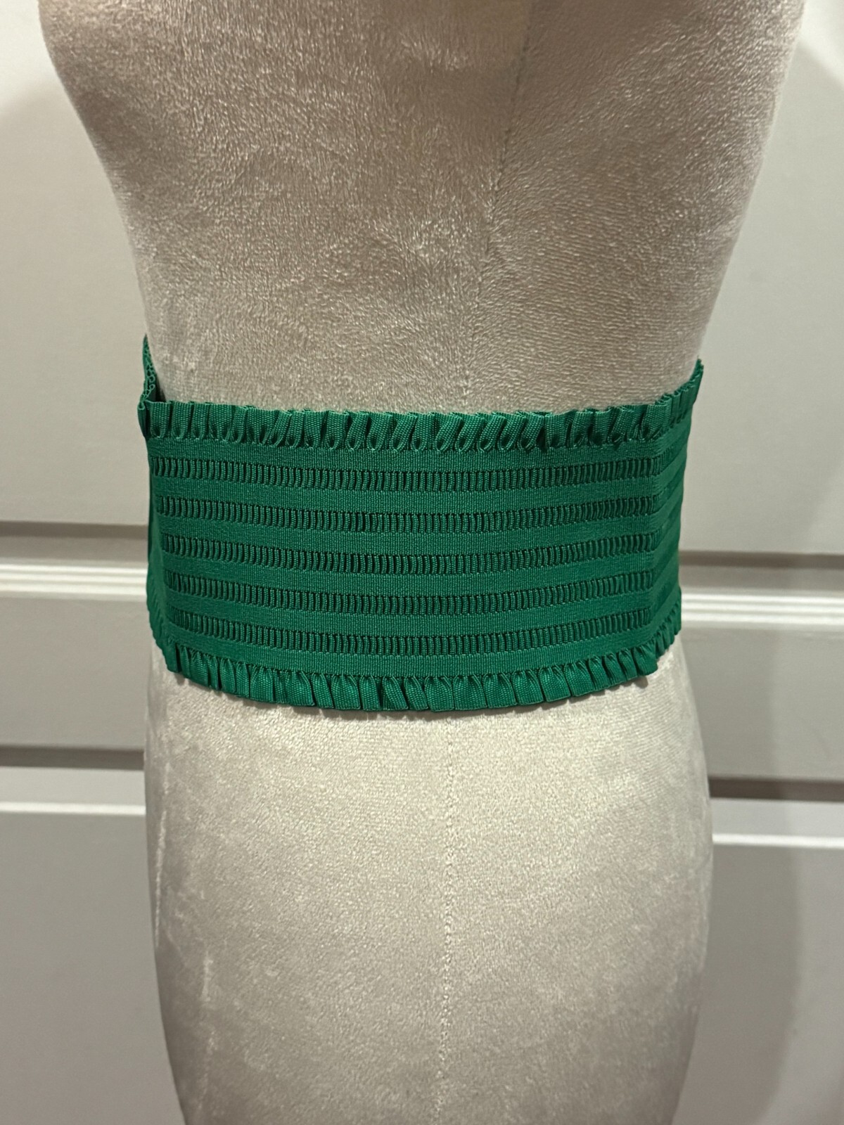Women Wide Stretch Green Belt Sz 4x30inches (Large)