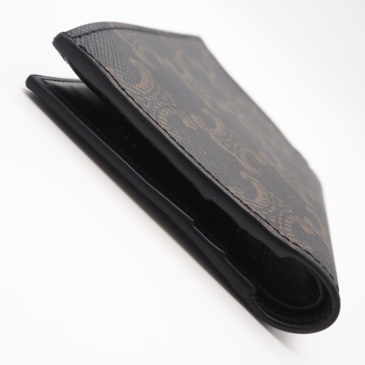 Returns accepted within 3 days Condition CELINE Triomphe Canvas Compact Wallet