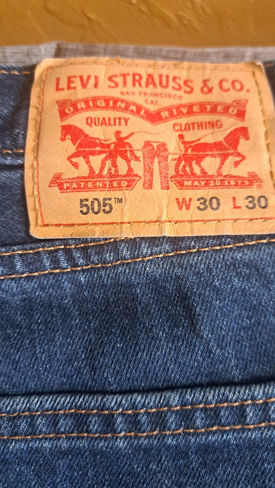 Levis 505 Regular Fit Mens Jeans Dark Indigo Blue 30 x 30 *see description