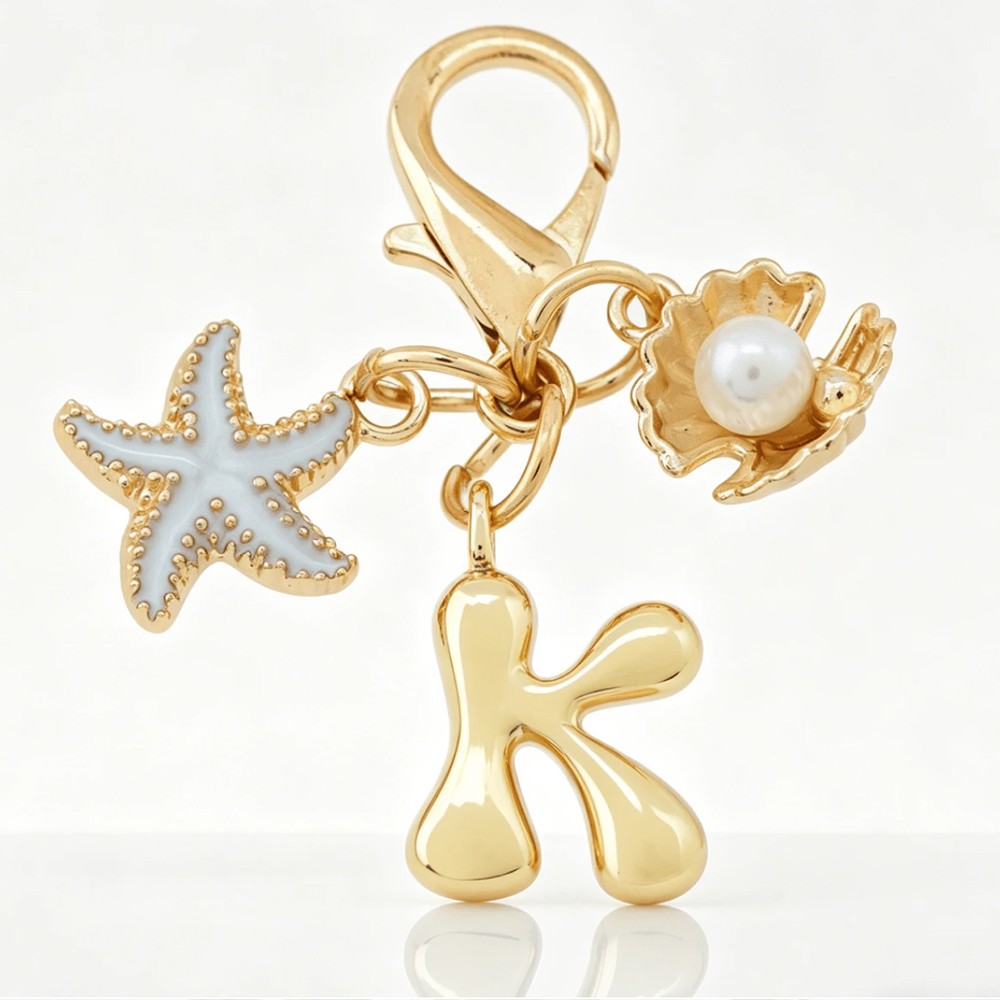 1PCS A-Z Gold Bubble Alphabet Keychain Starfish Shell Bag Charm Gift for Women
