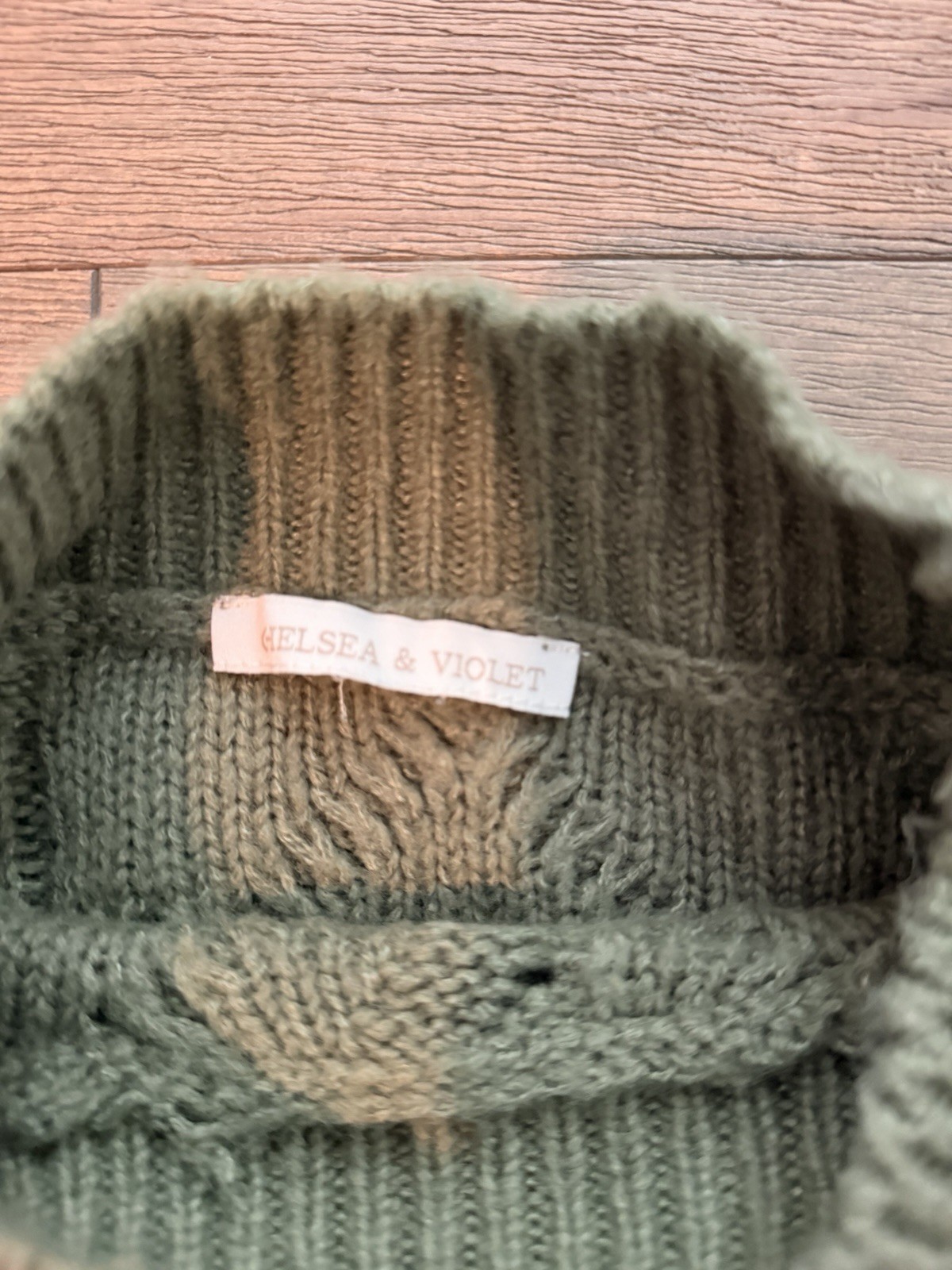 Chelsea Violet Women’s Sweater Cable Chunky Pompom Balls Olive Green Size S