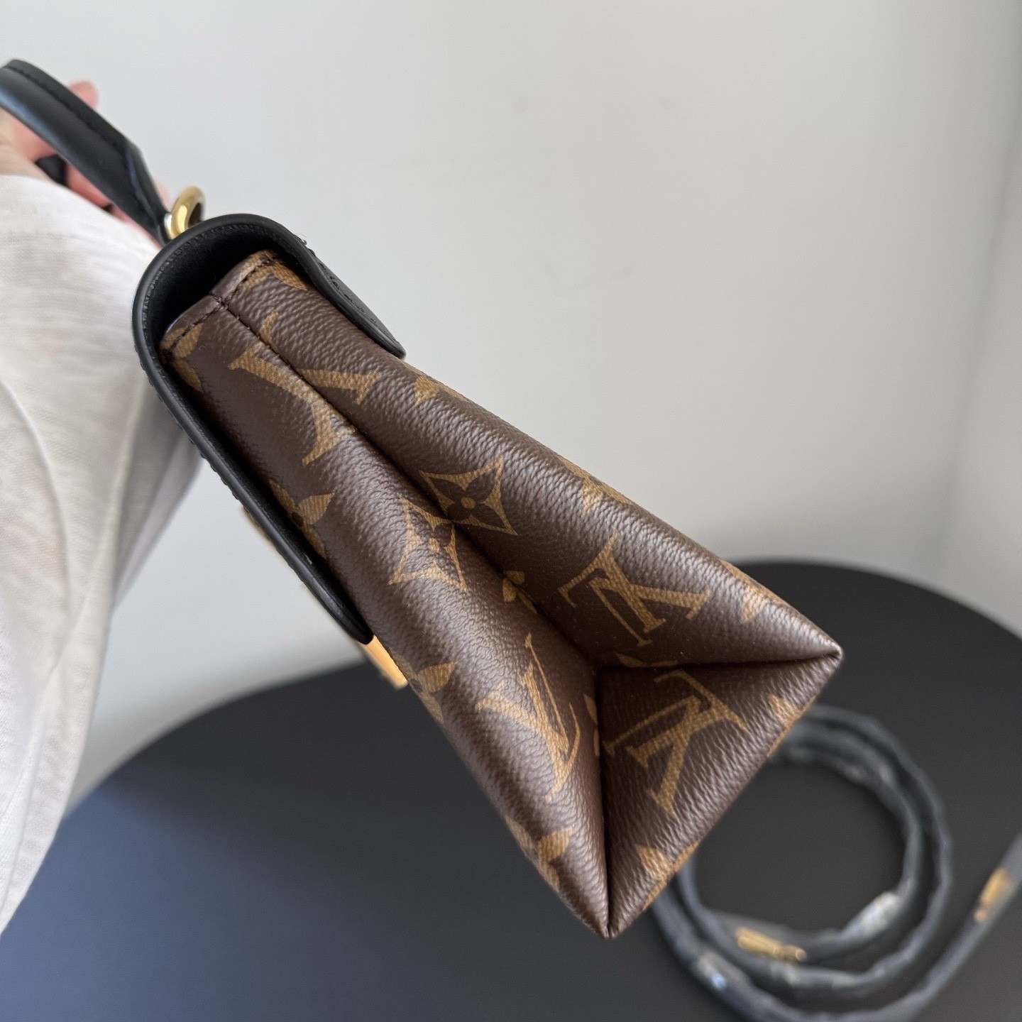 Louis Vuitton Pre-Owned Authentic Shoulder Bag Brown Coated Canvas