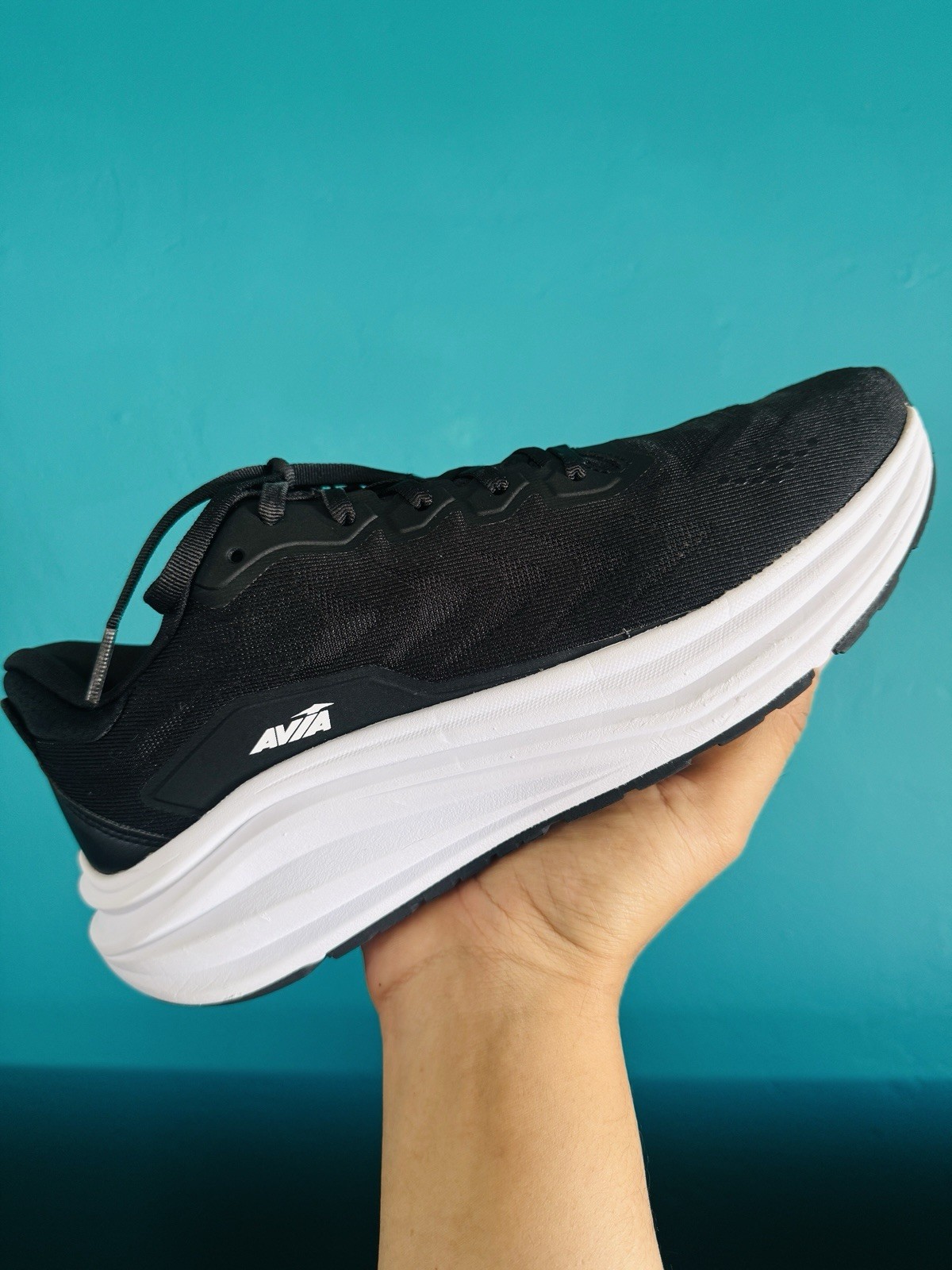 Avia Avi-Move Women’s Running Shoes Size 9 Black White Walking Athletic Sneakers