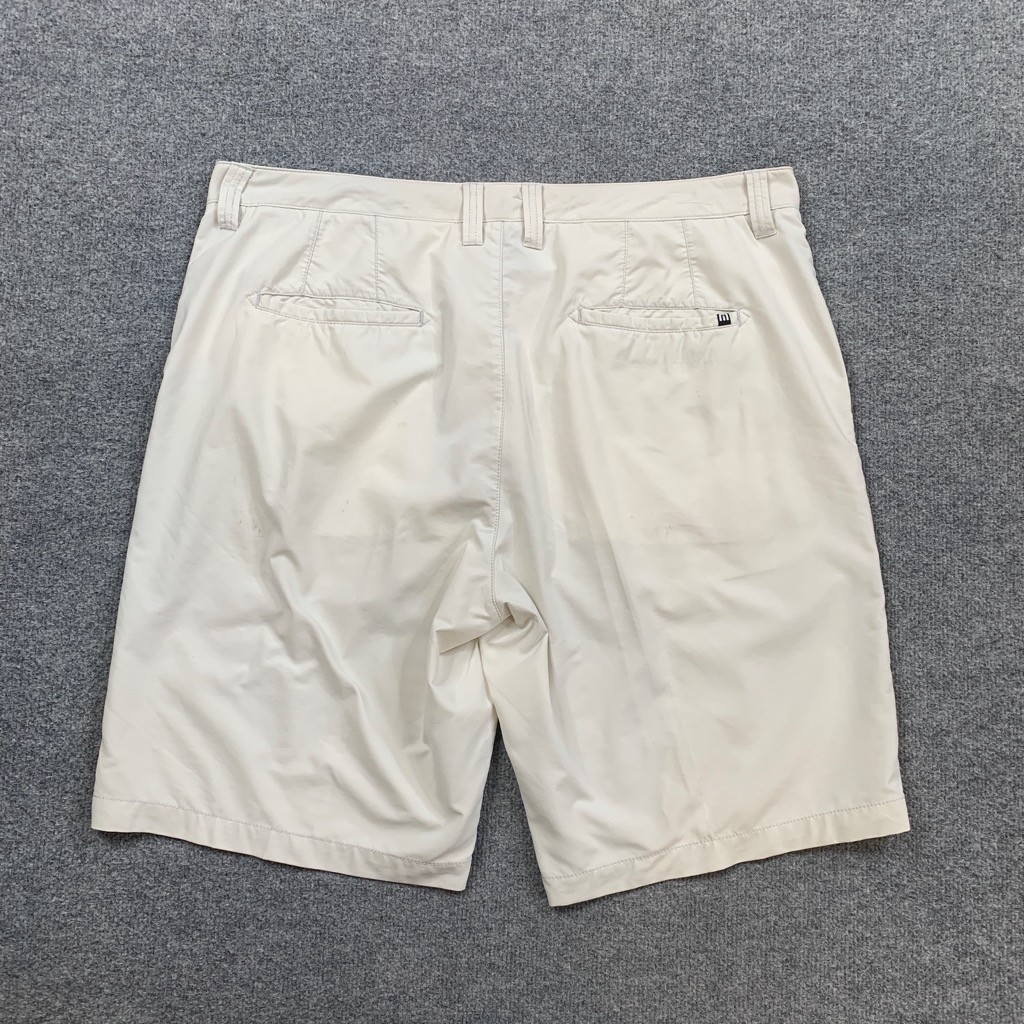 Travis Mathew Shorts Mens 38 Natural White Nylon Blend Stretch Performance