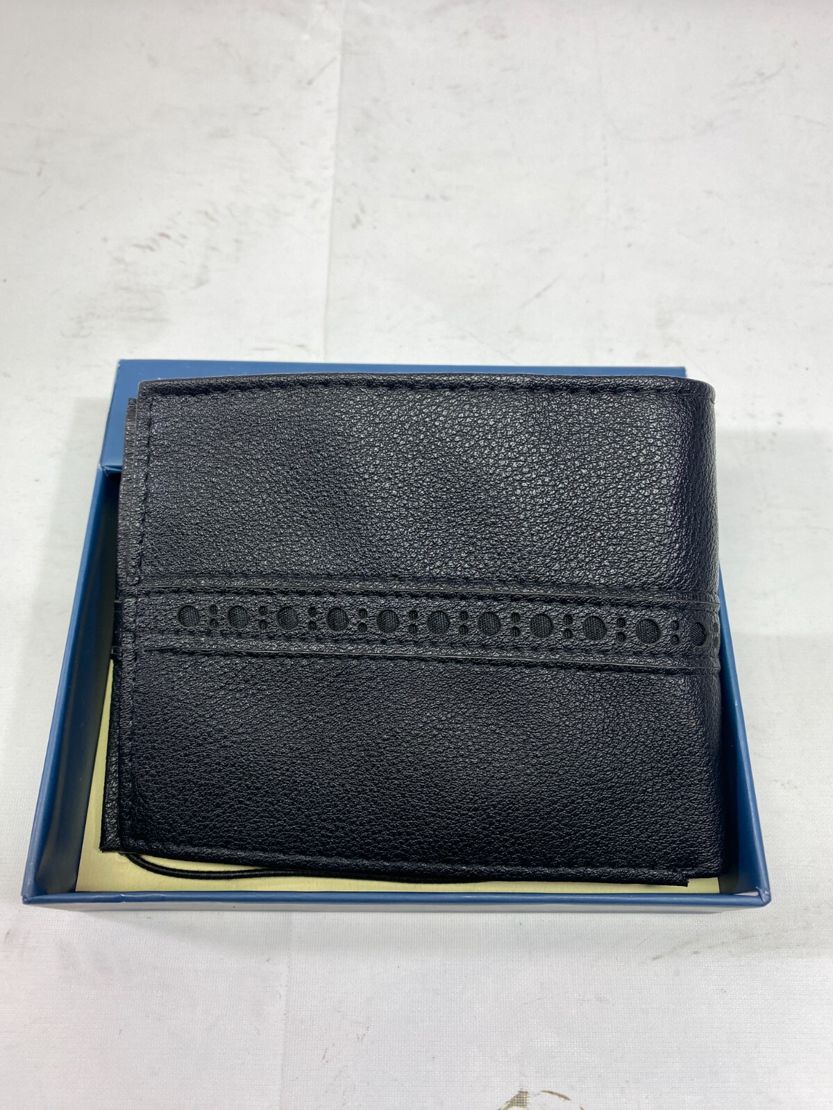 US POLO ASSN Black Leather Logo Embossed Slim Fold Wallet Men’s NIB