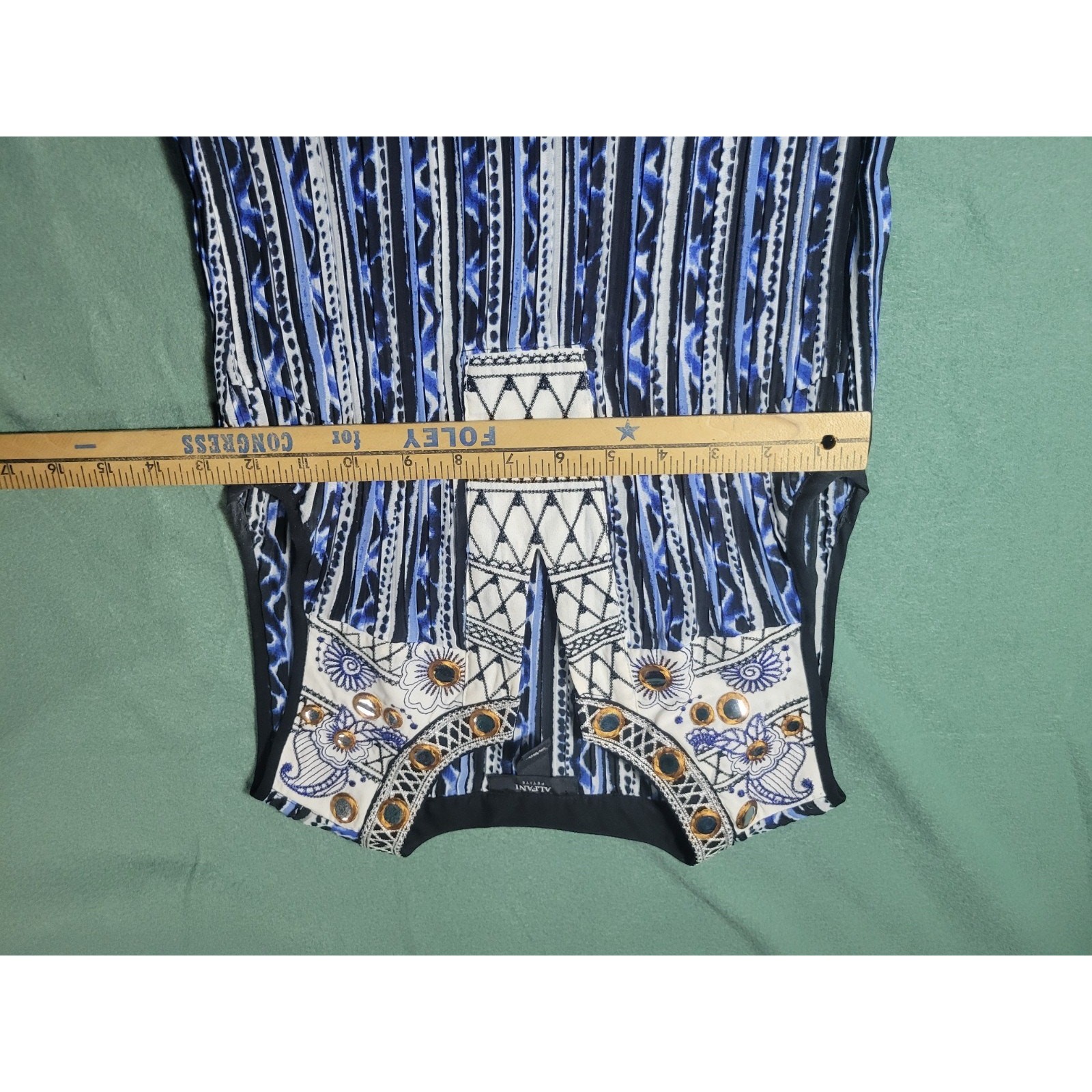 Alfani Blue and White Sleeveless Top Women’s Size 10p