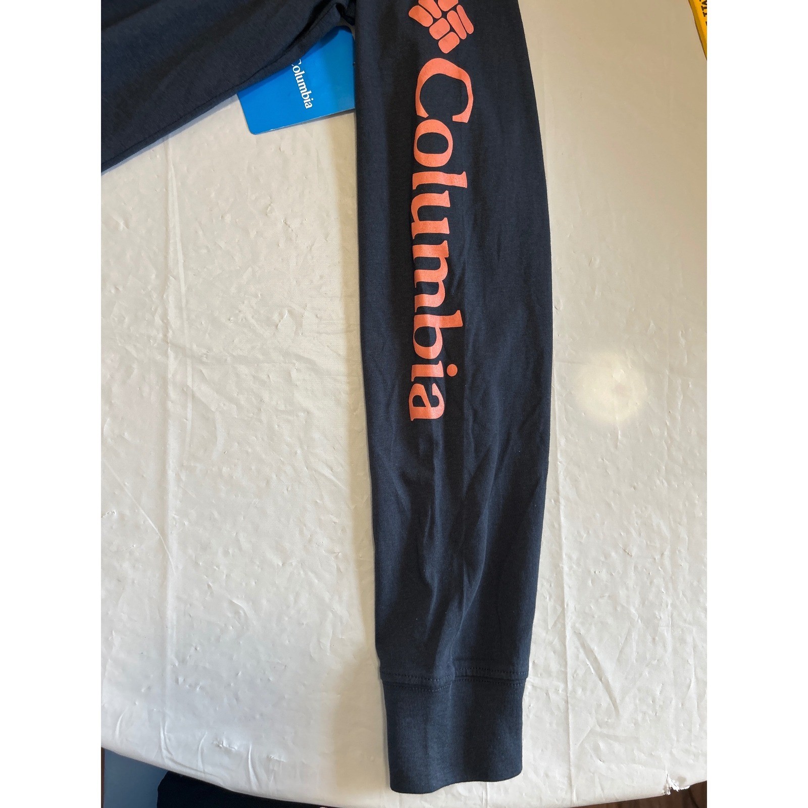 Columbia T-Shirt Long Sleeve Graphic Logo Mens Size M Charcoal Grey Orange New