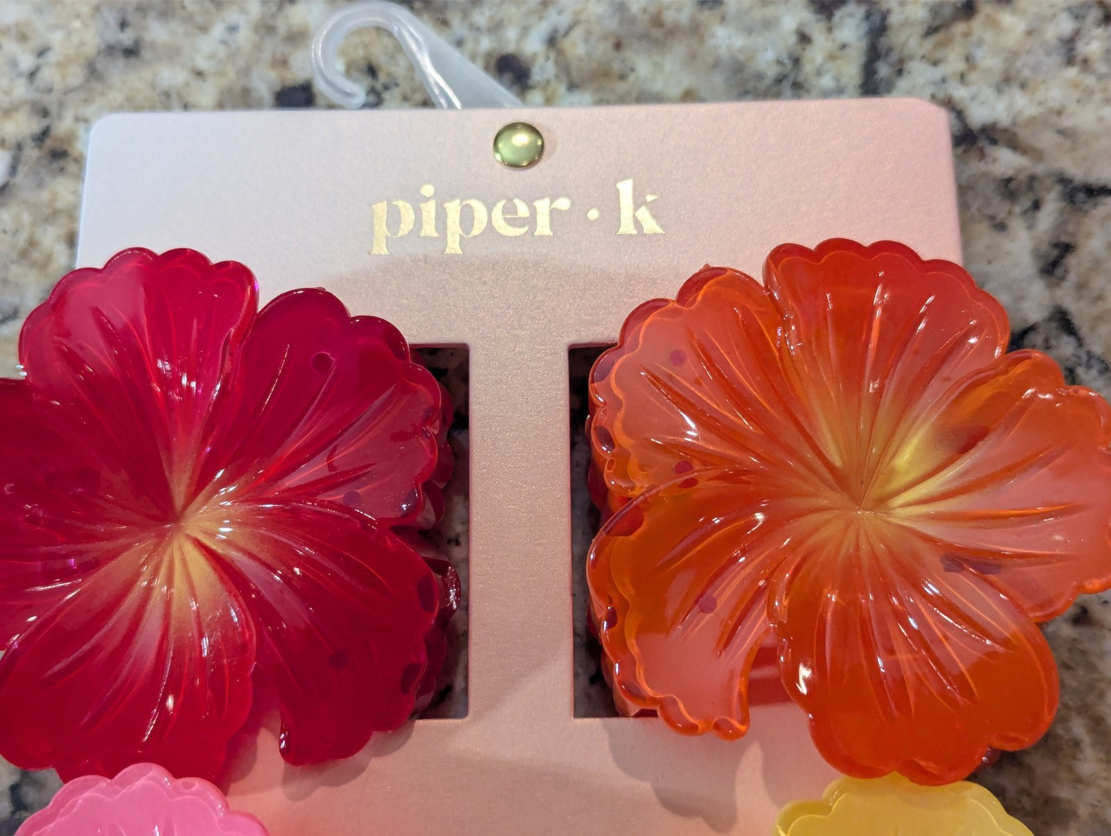 Piper K 4 PC Womens 3″ Hair Clips Clawclip Hibiscus Floral Pink Red Yellow Orge