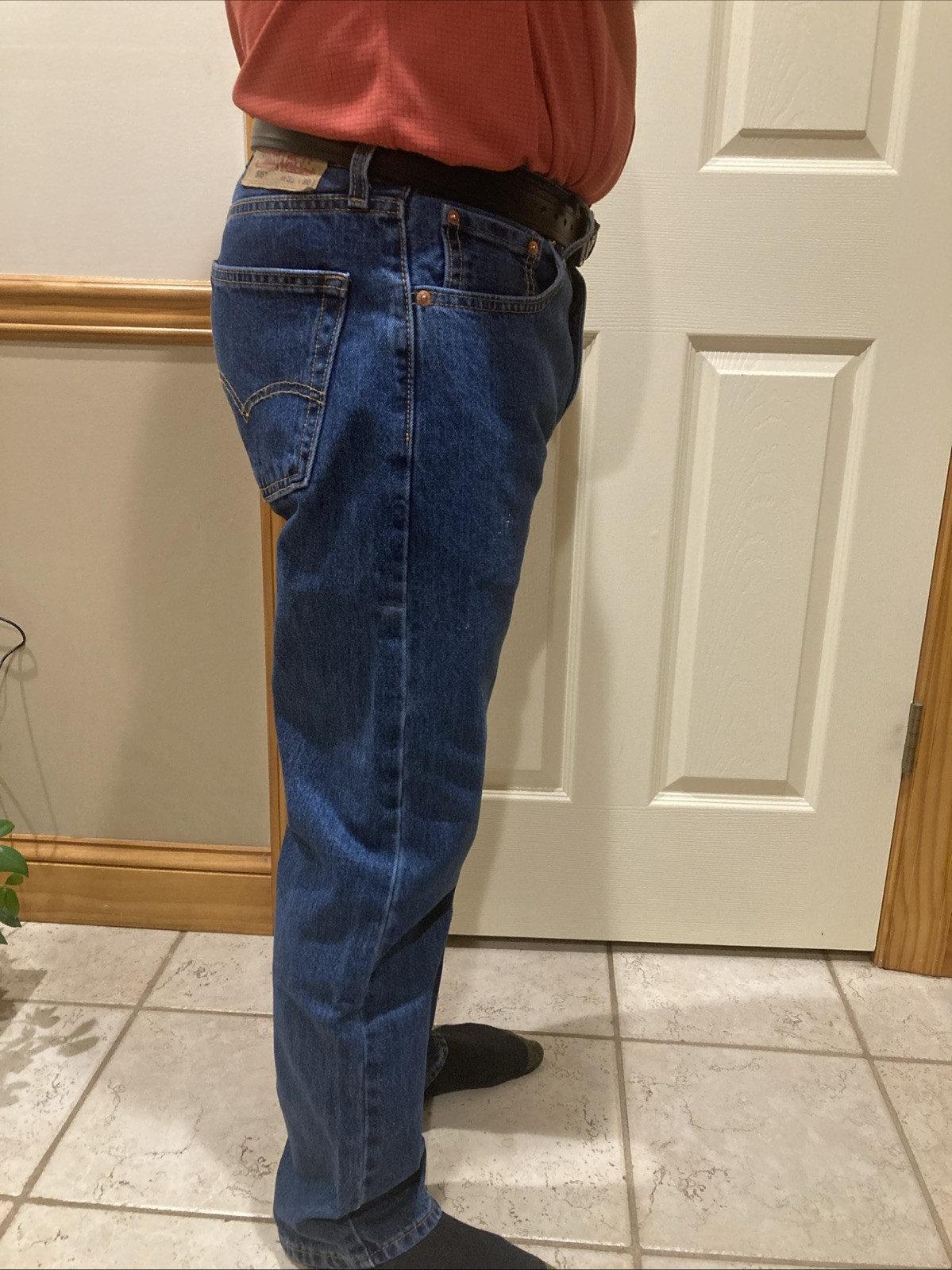 Mens SIZE 31W 30L Levi’s 505 Dark Stonewash Regular Fit Straight Leg 100% Jeans