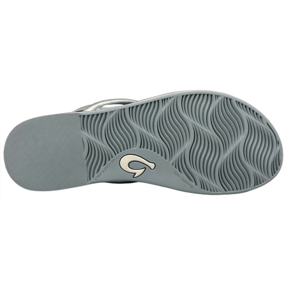 OLUKAI Tiare Elegant Strappy Support Leather Sandal in Silver Size 9 Nwt