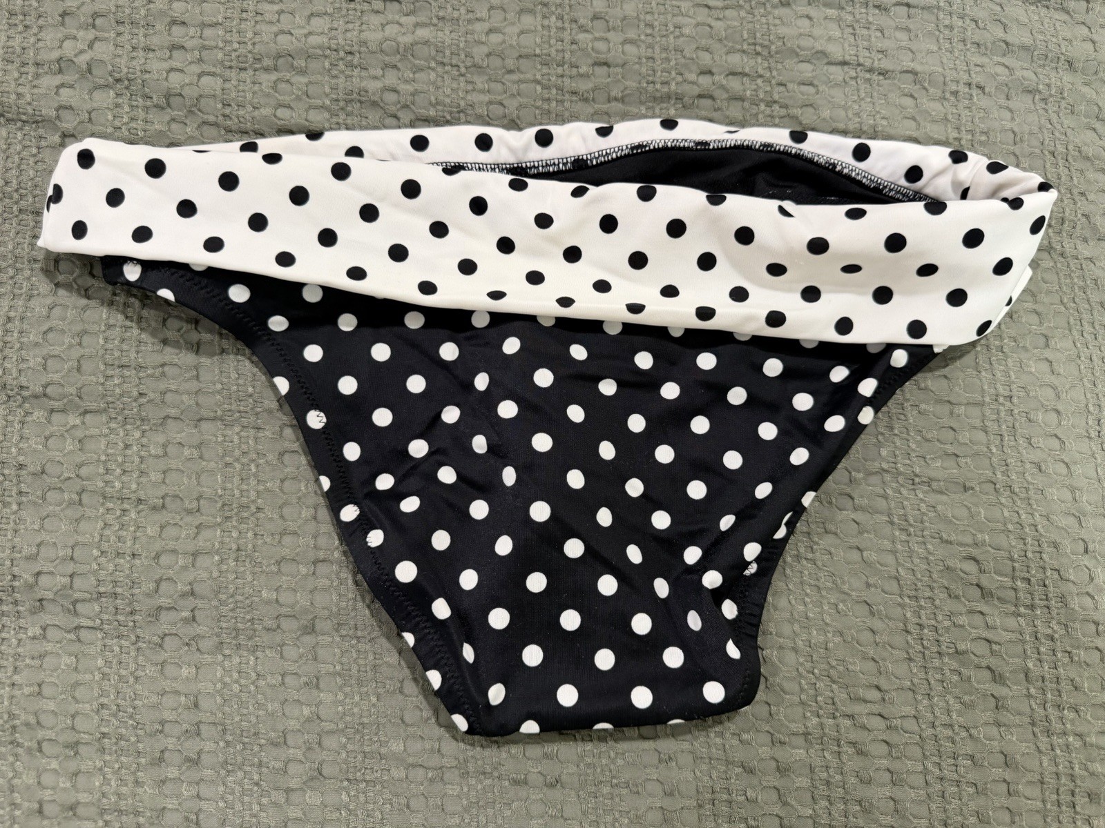 Victoria’s Secret Black White Polka Dot Wrap Halter Bikini Set – small