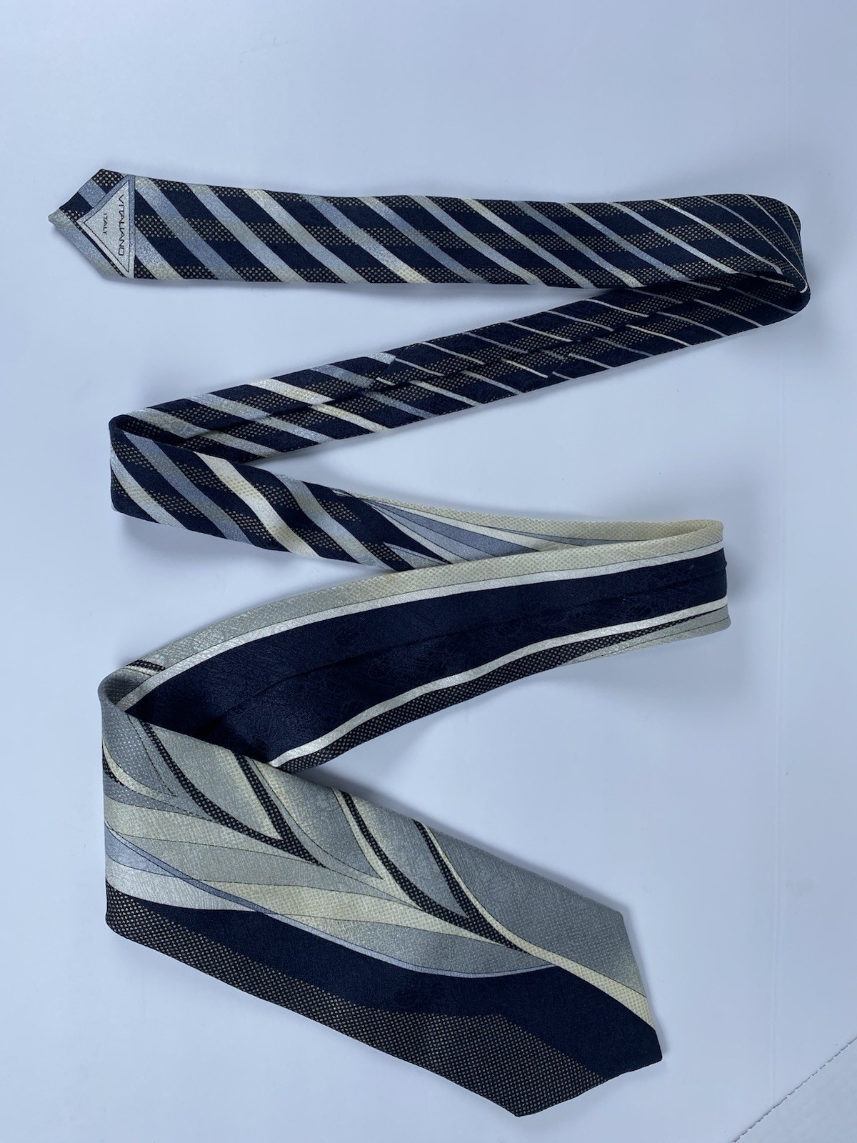 Vtg Vitaliano PANCALDI Silk Tie Italy XL 62″ Wide 4.8″ Abstract Silver Blue Gold