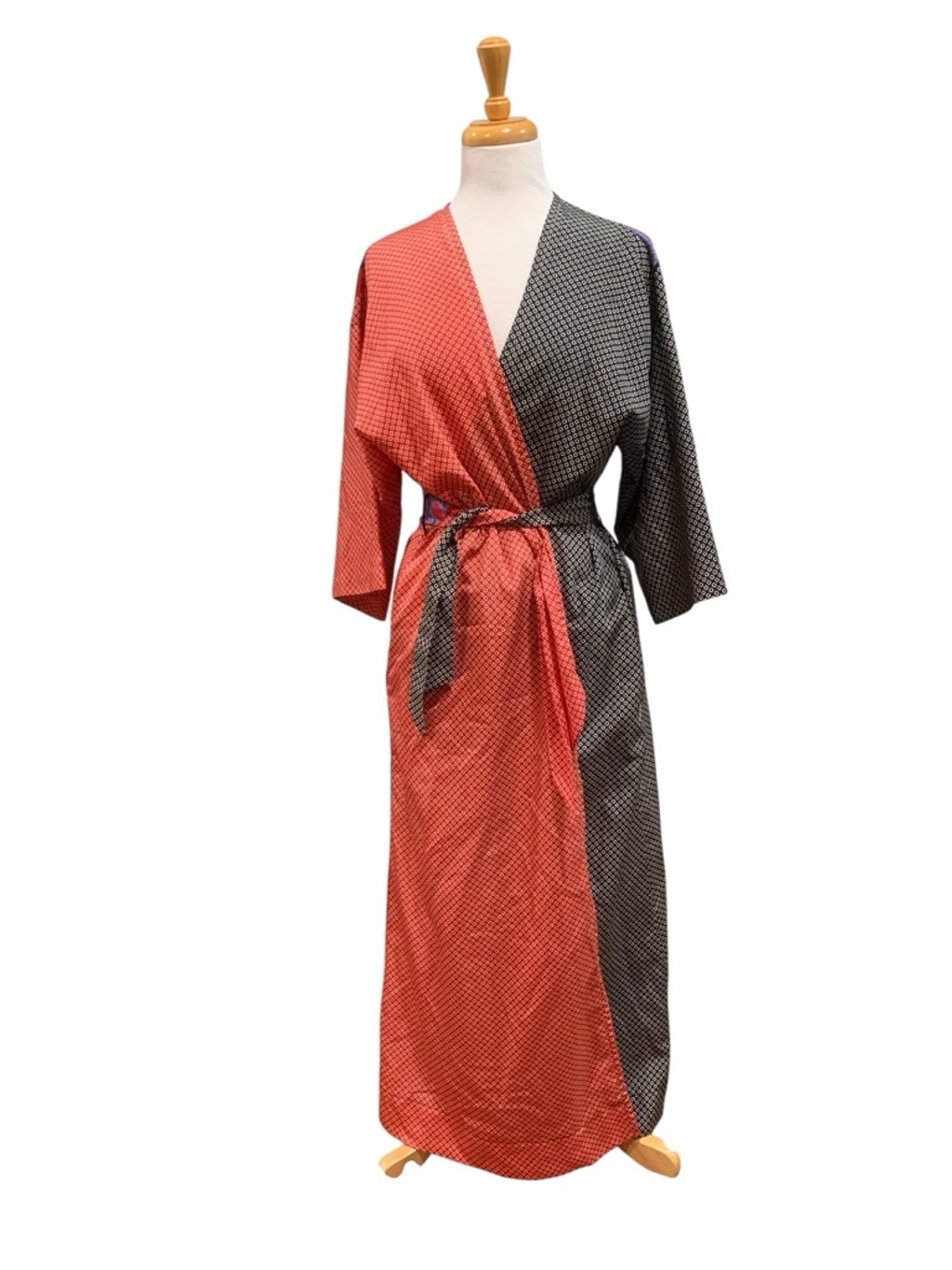 Vntg 80’s Vassarette Robe S Red Black Floral Geometric Asian Print