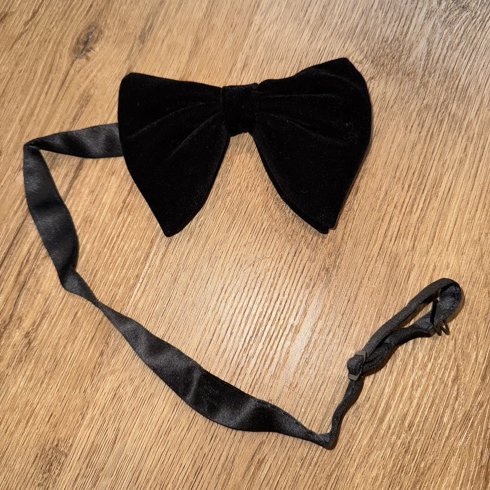 Bow Tie Vintage Floppy Wide Velour Necktie Prom Tuxedo Black VTG 60s 70s Men NEW